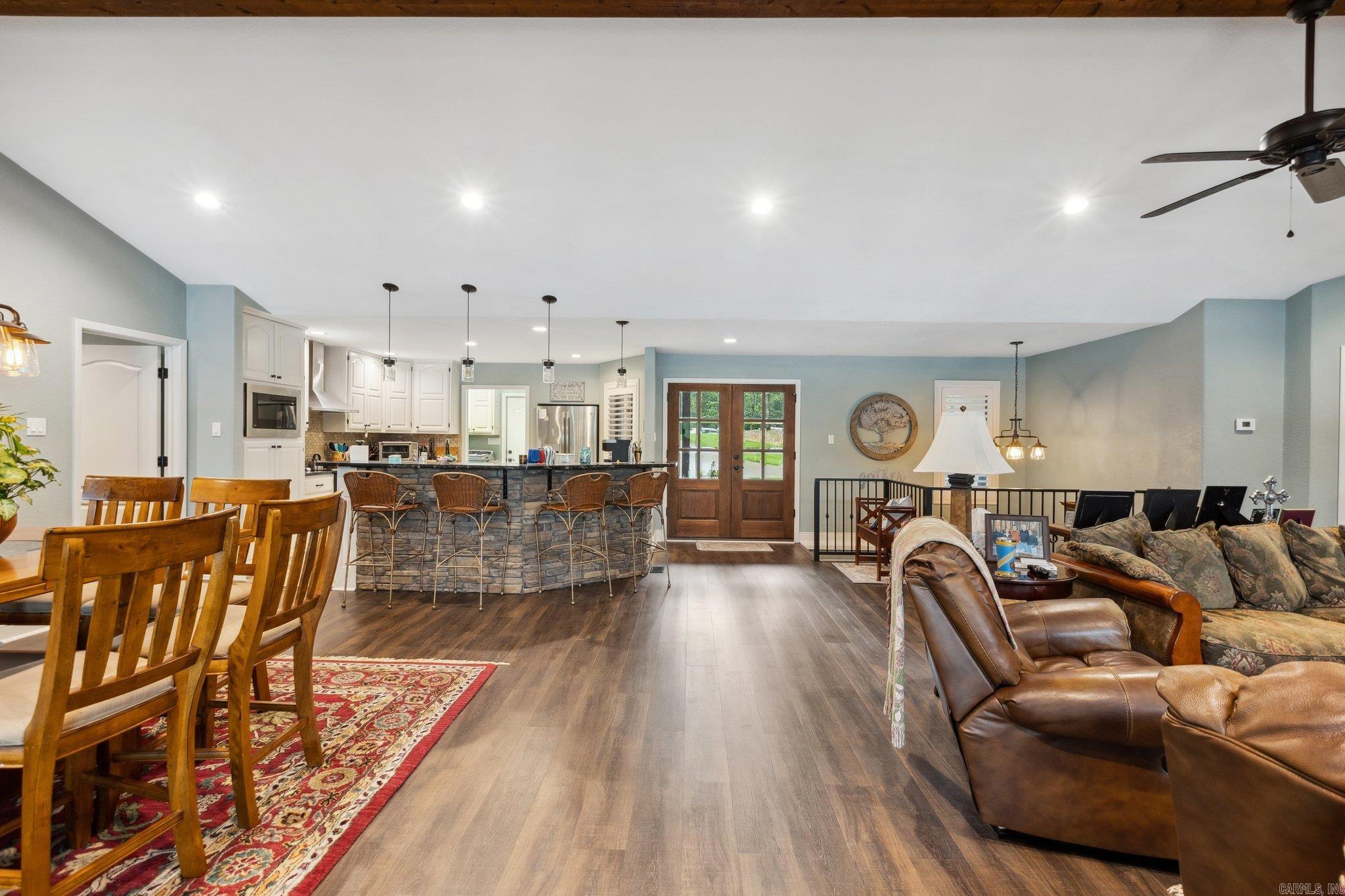 Galeon - Residential