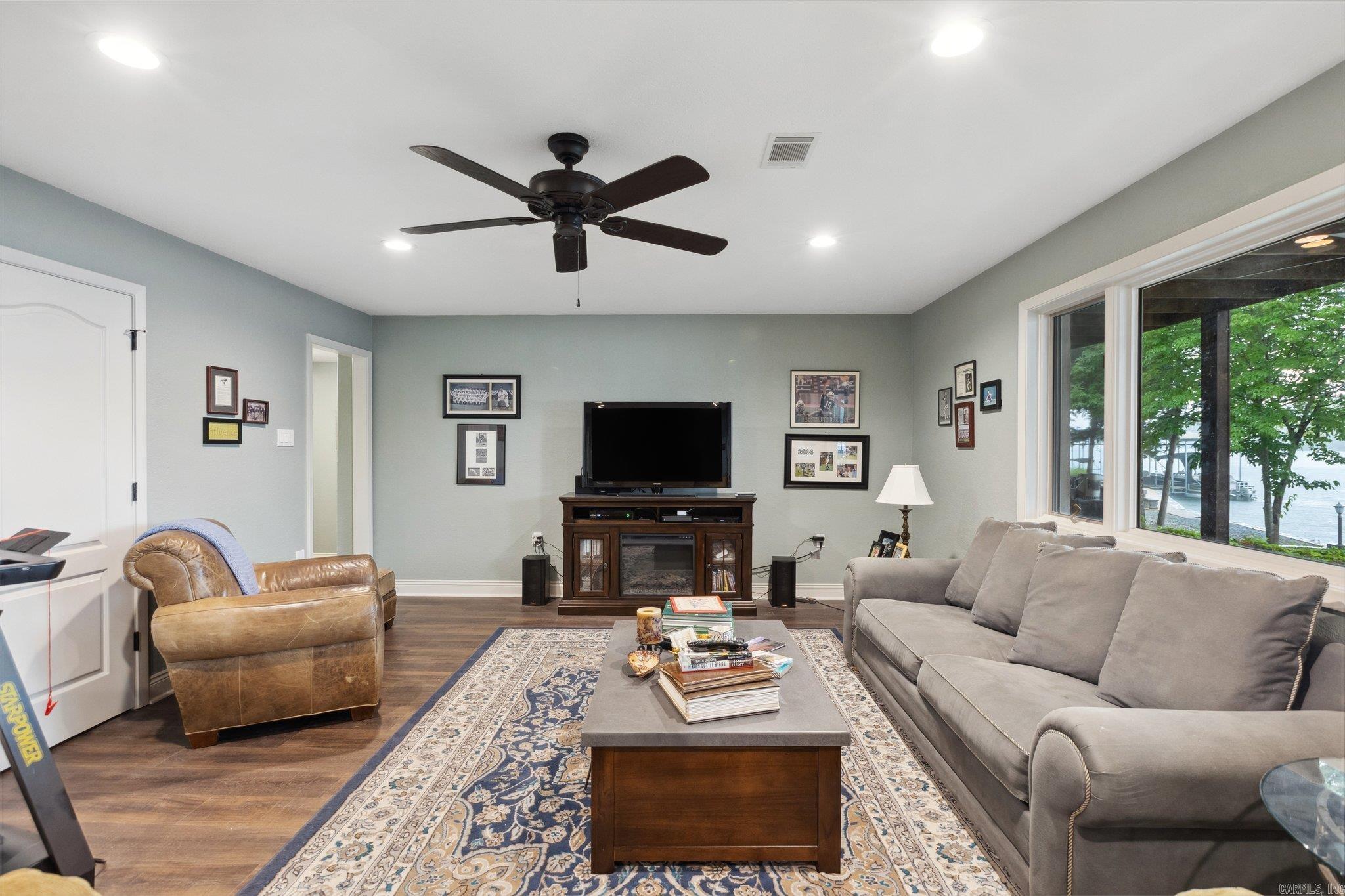 Galeon - Residential