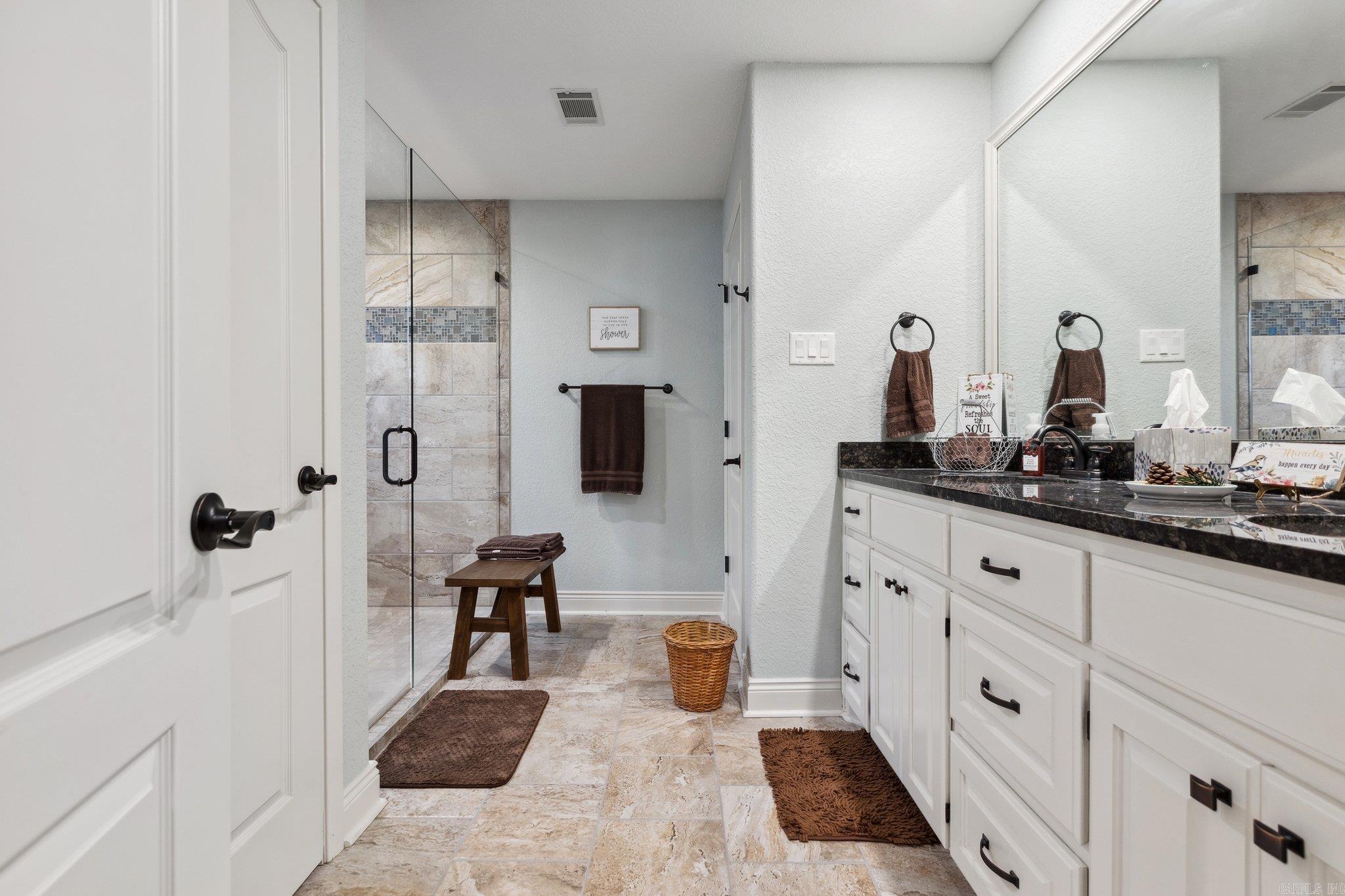 Galeon - Residential