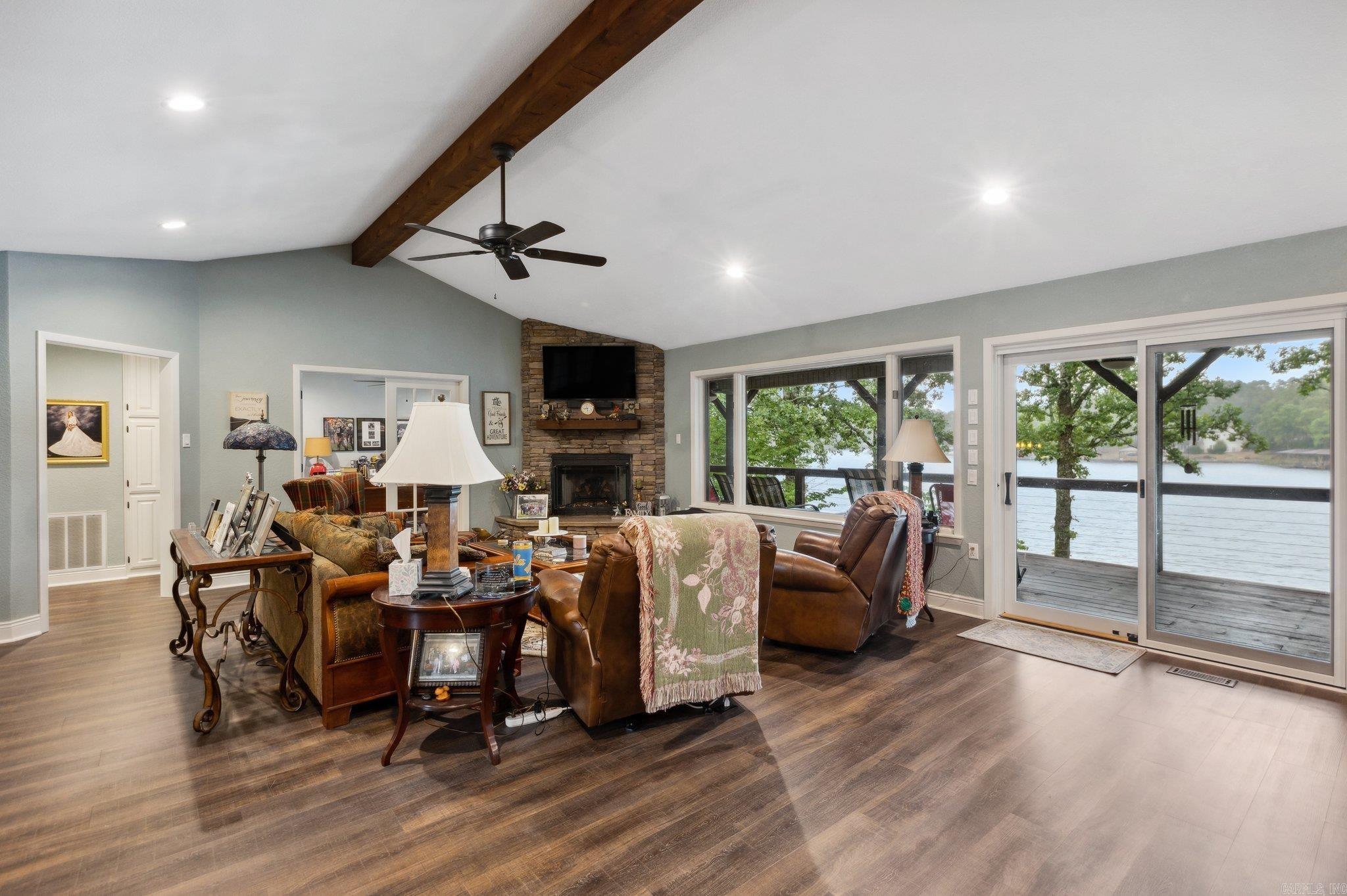 Galeon - Residential