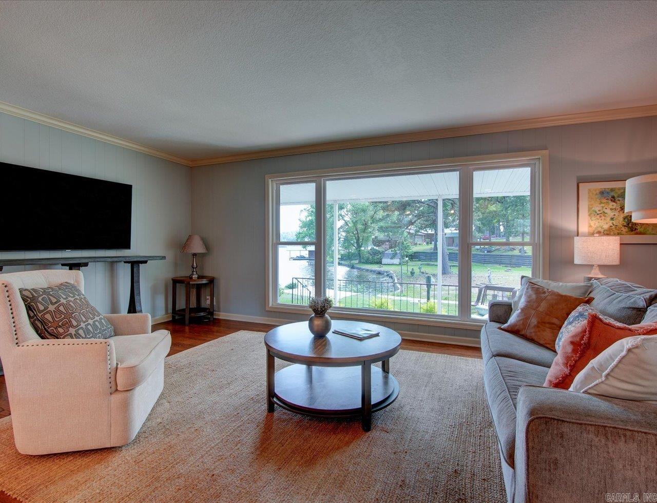 Lindale - Residential