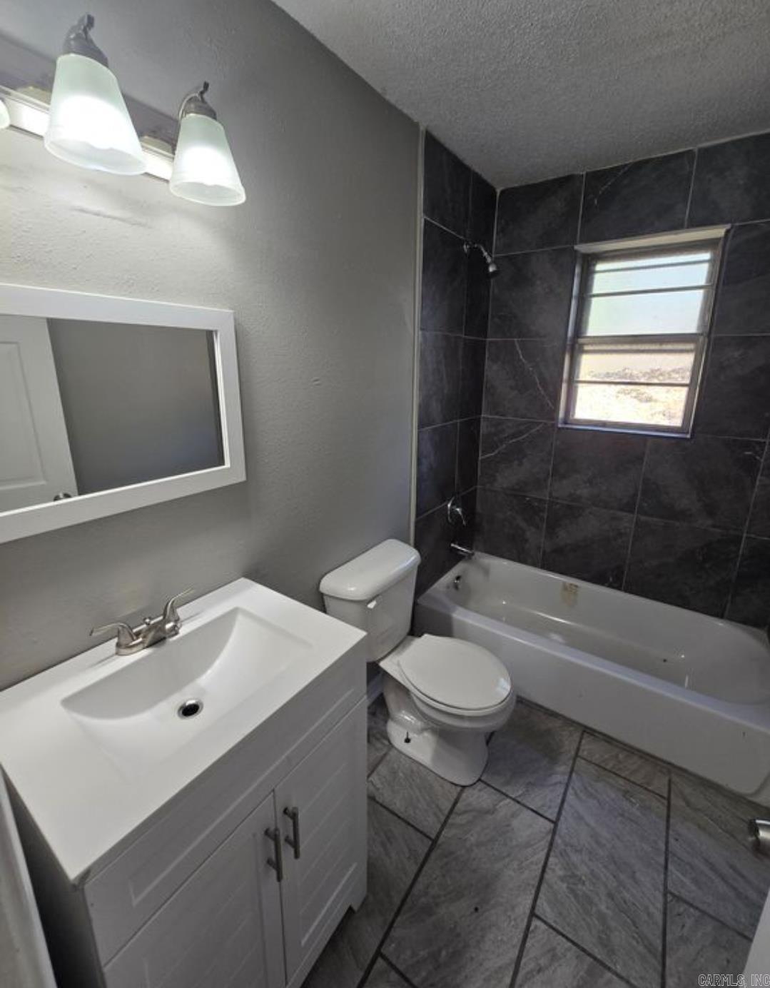 JULIE ADDN - NORTH LITTLE ROCK - Residential Lease