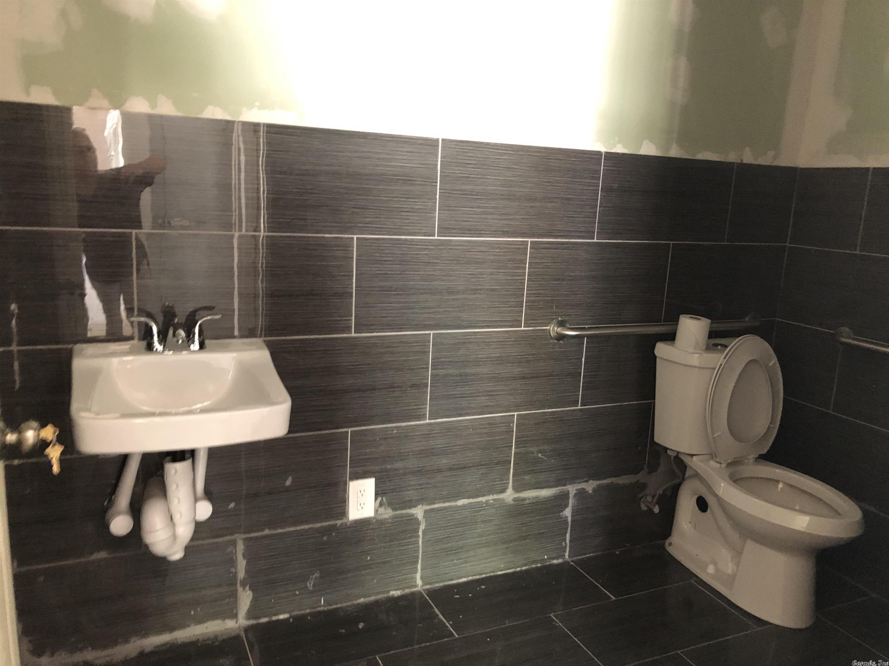 OT Hicks And Reynolds - Commercial Sale