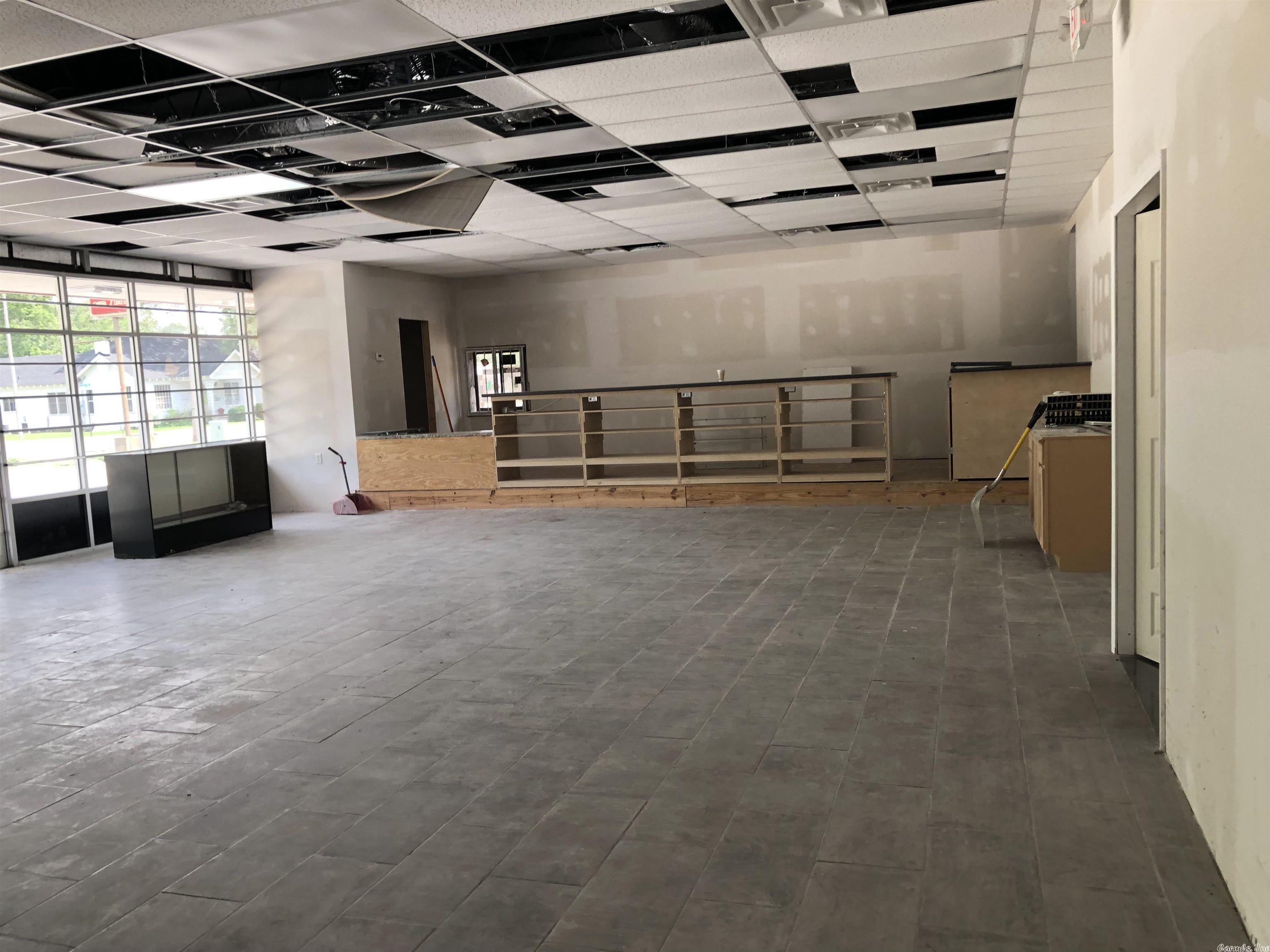 OT Hicks And Reynolds - Commercial Sale