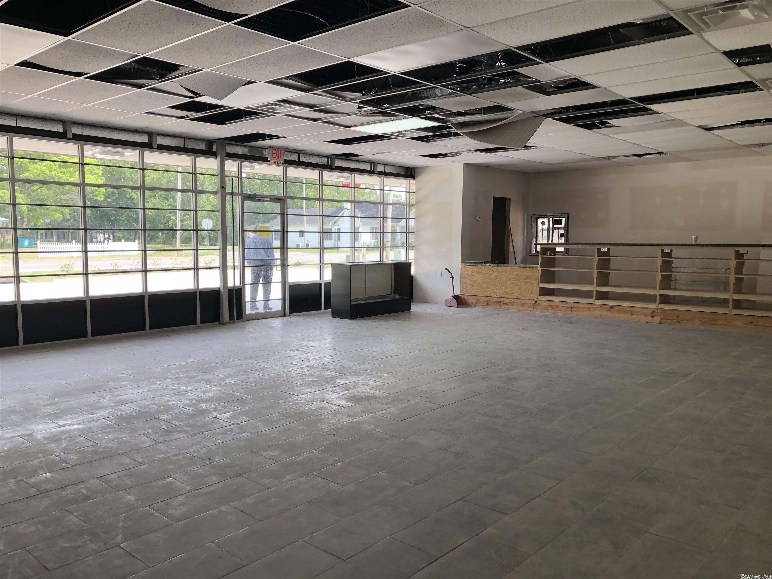 OT Hicks And Reynolds - Commercial Sale