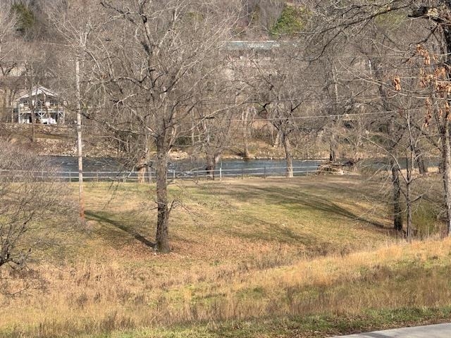 RIVER HEIGHTS - Residential