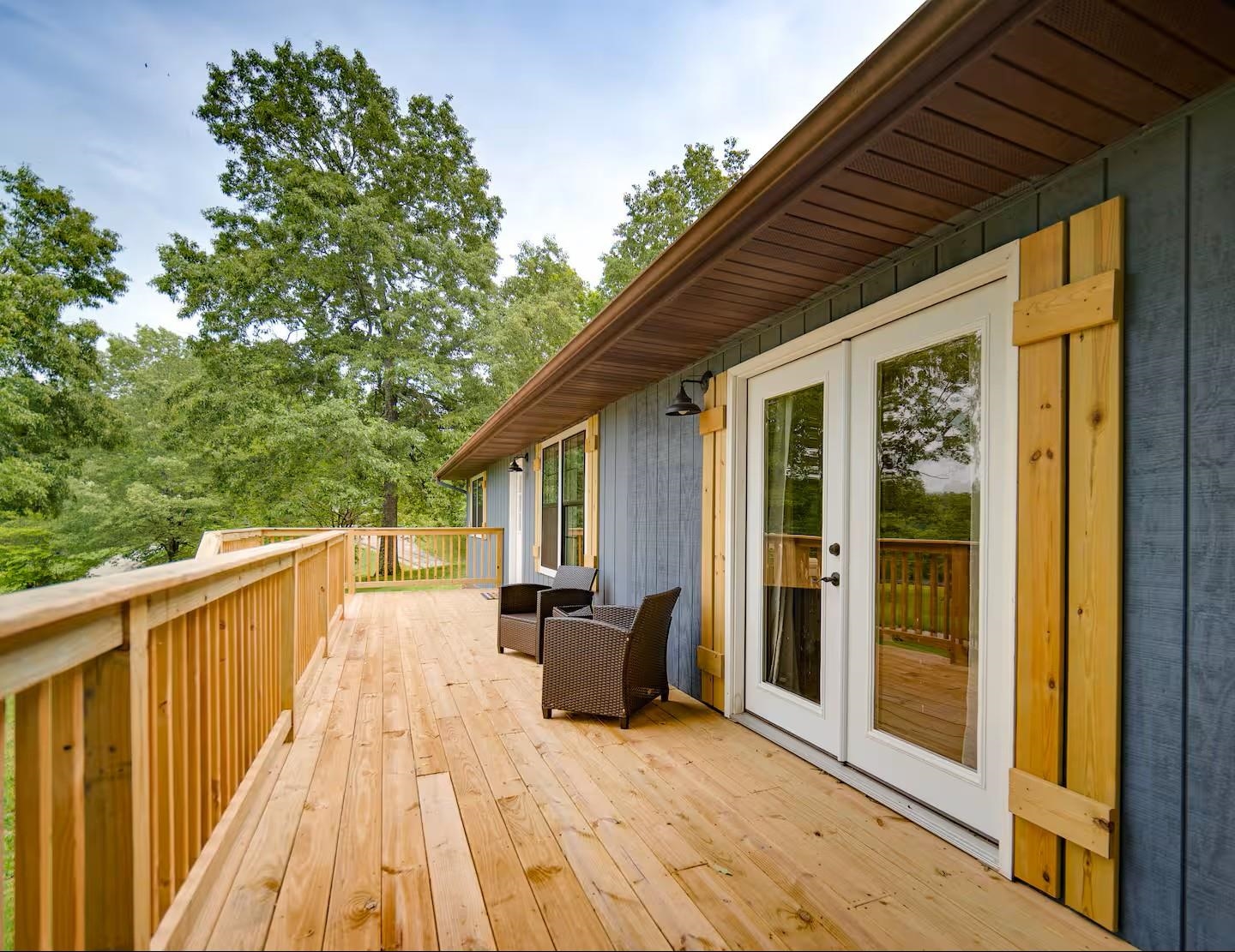 RIVER HEIGHTS - Residential