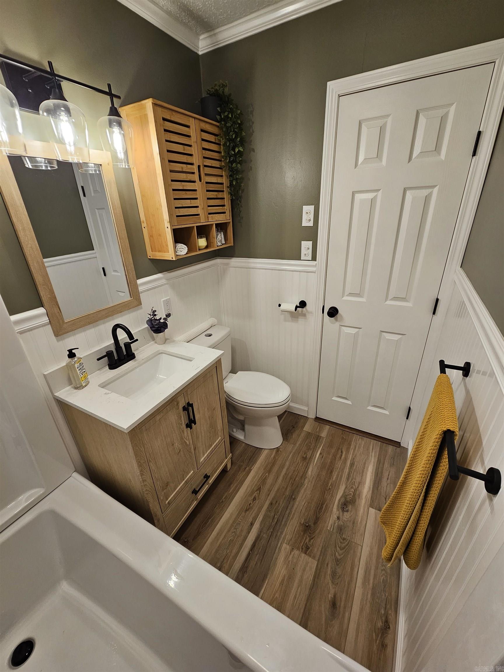 Delta Lawn - Residential