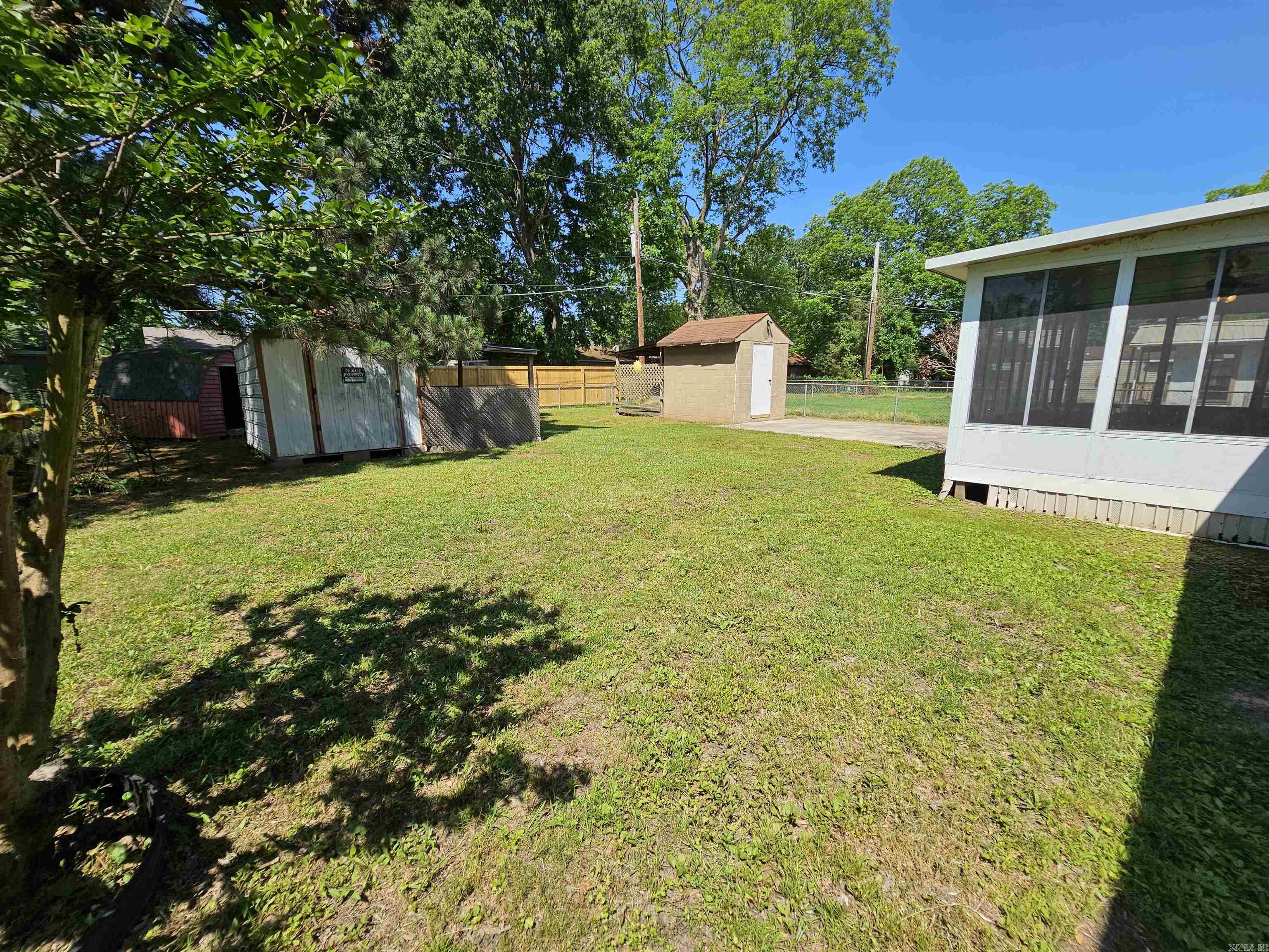 Delta Lawn - Residential