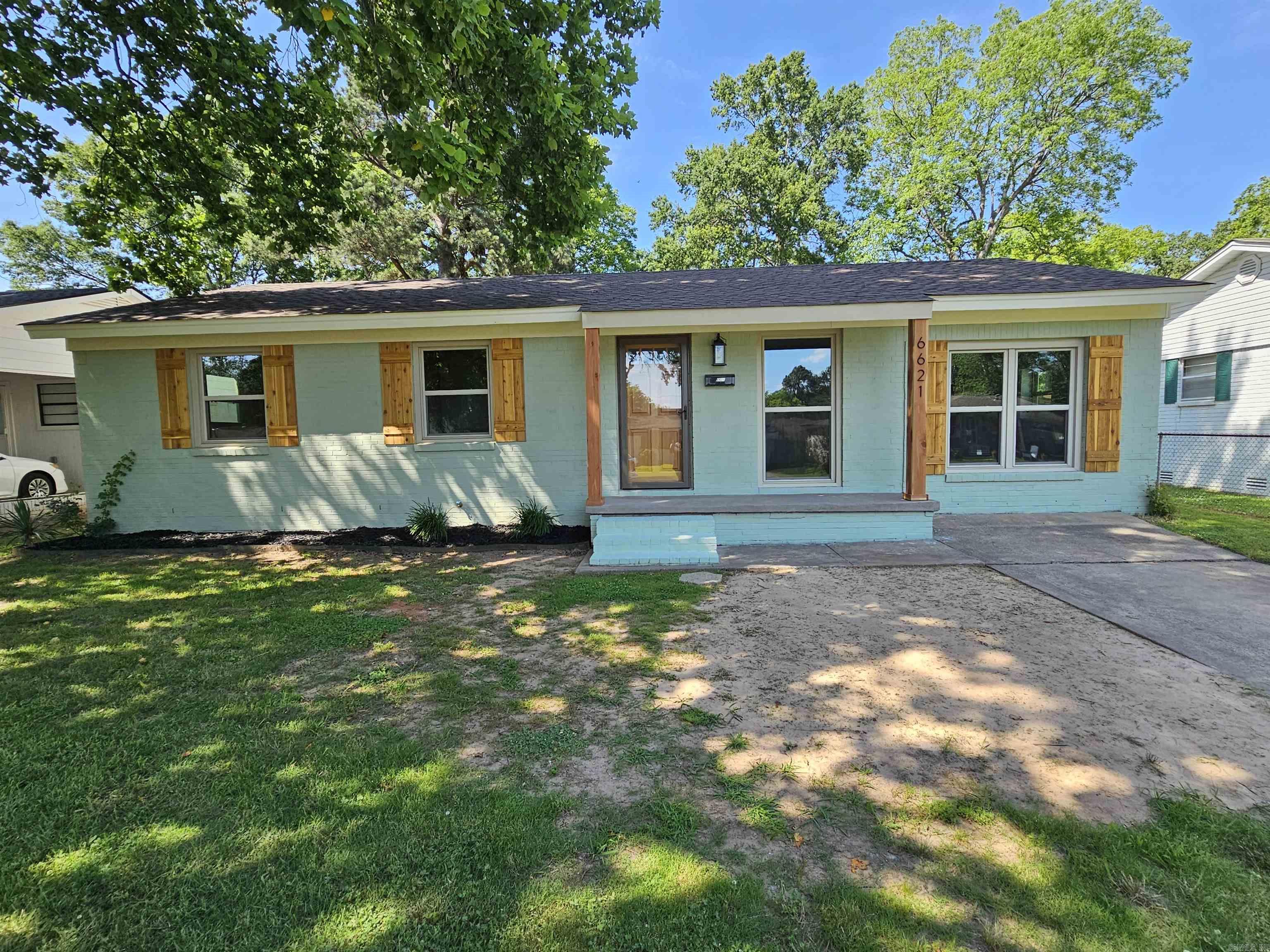 Delta Lawn - Residential