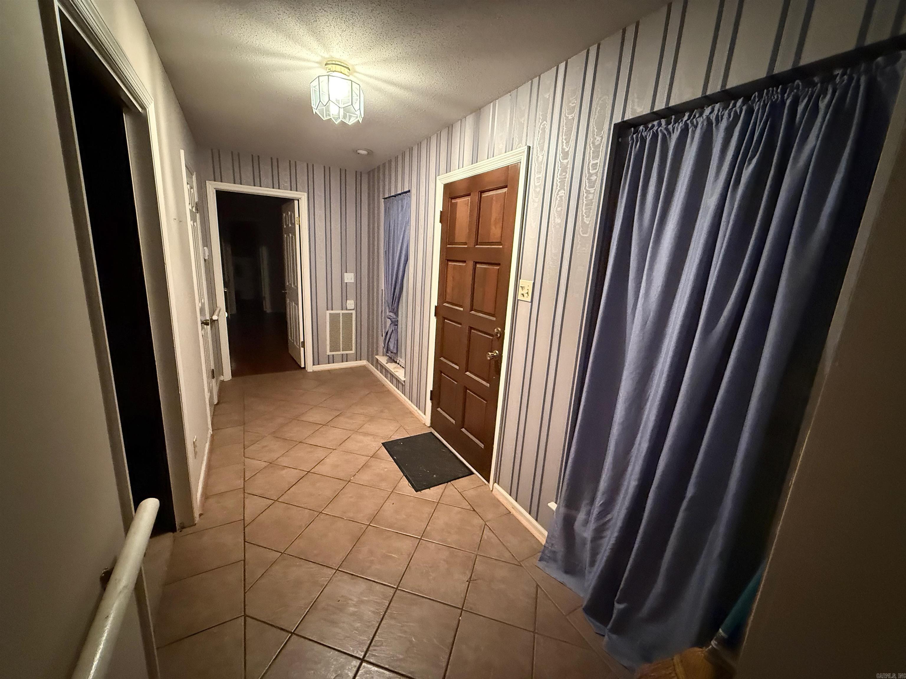 OTTER CREEK COMMUNITY - Residential