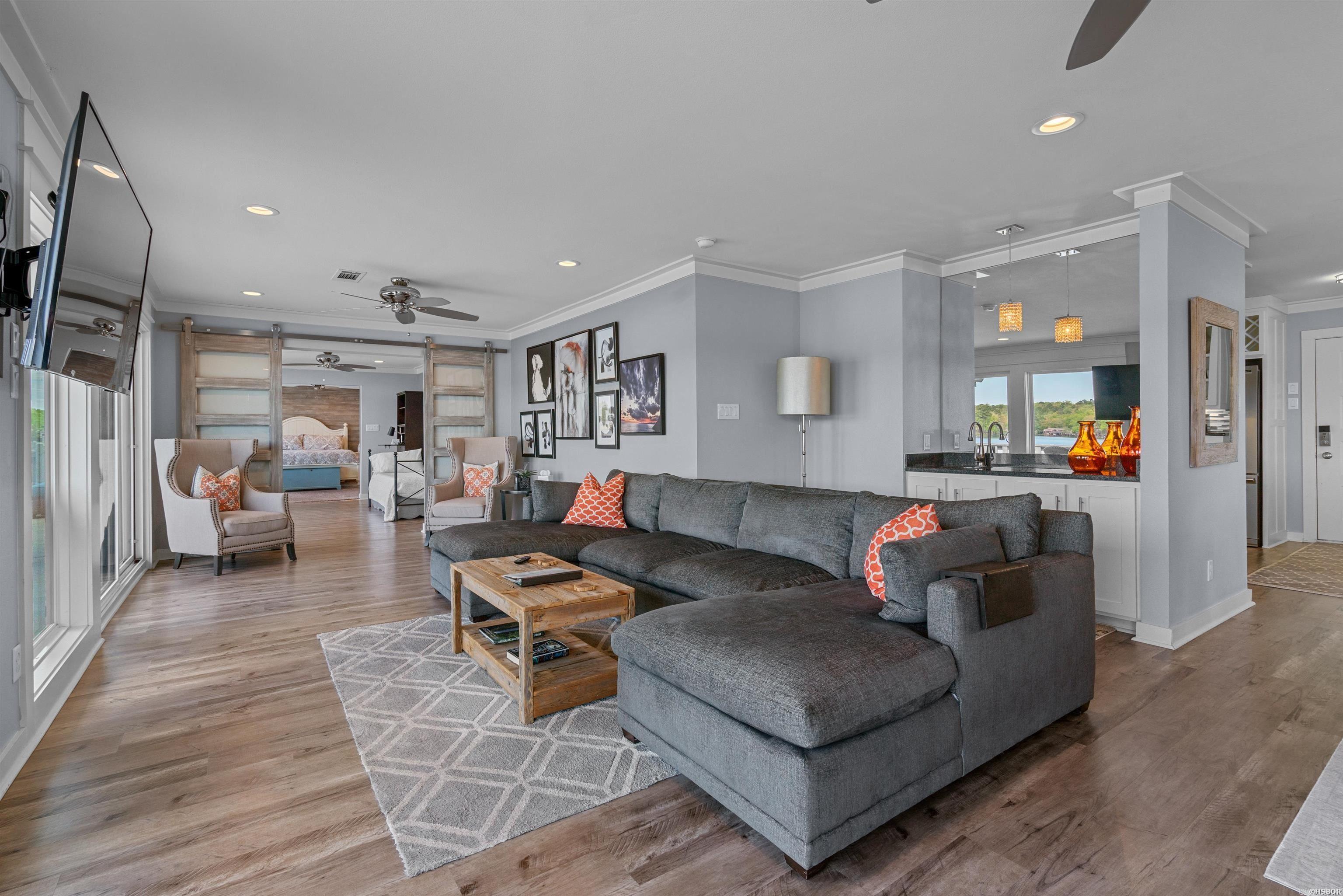 FARR SHORES HPR - Residential