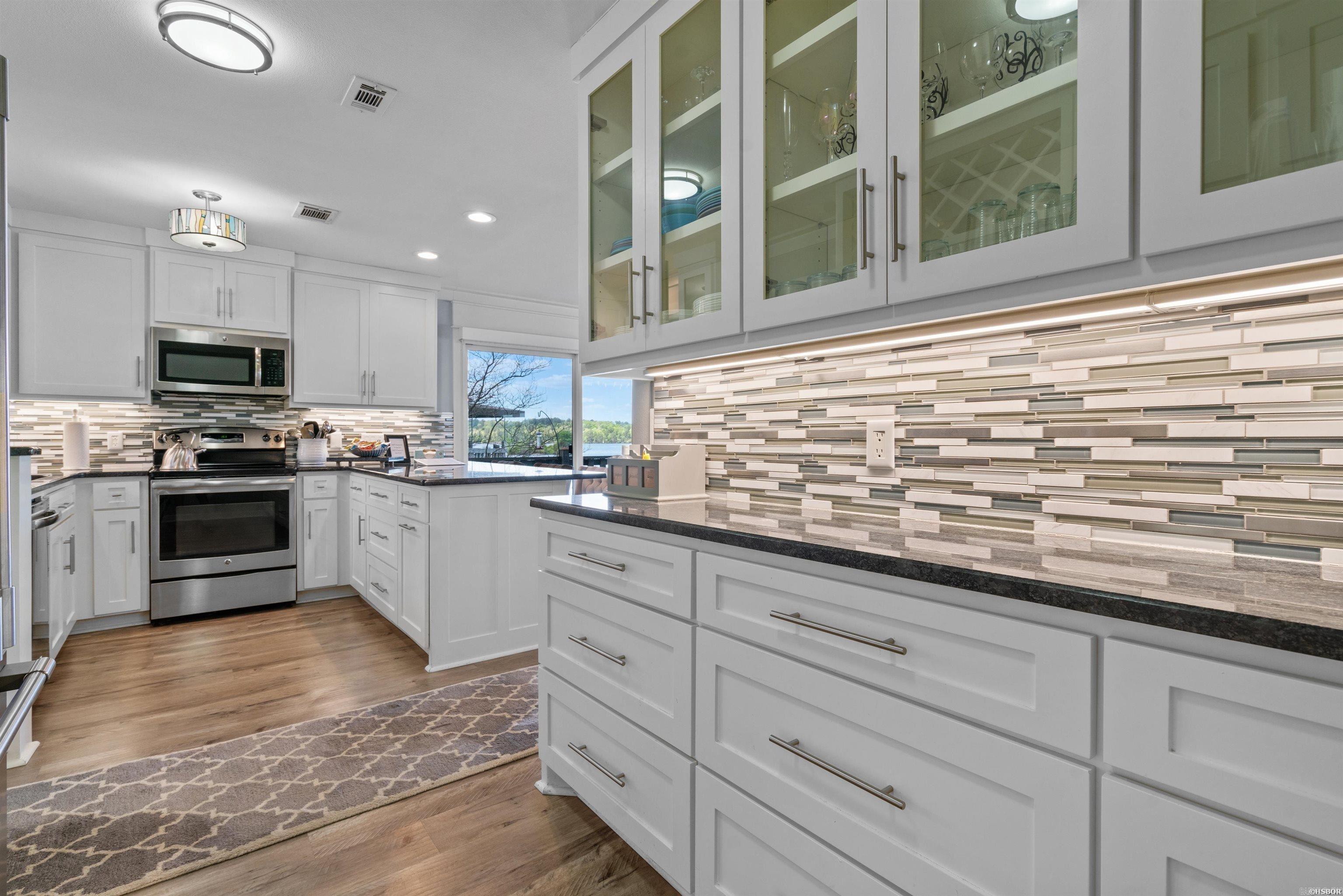 FARR SHORES HPR - Residential