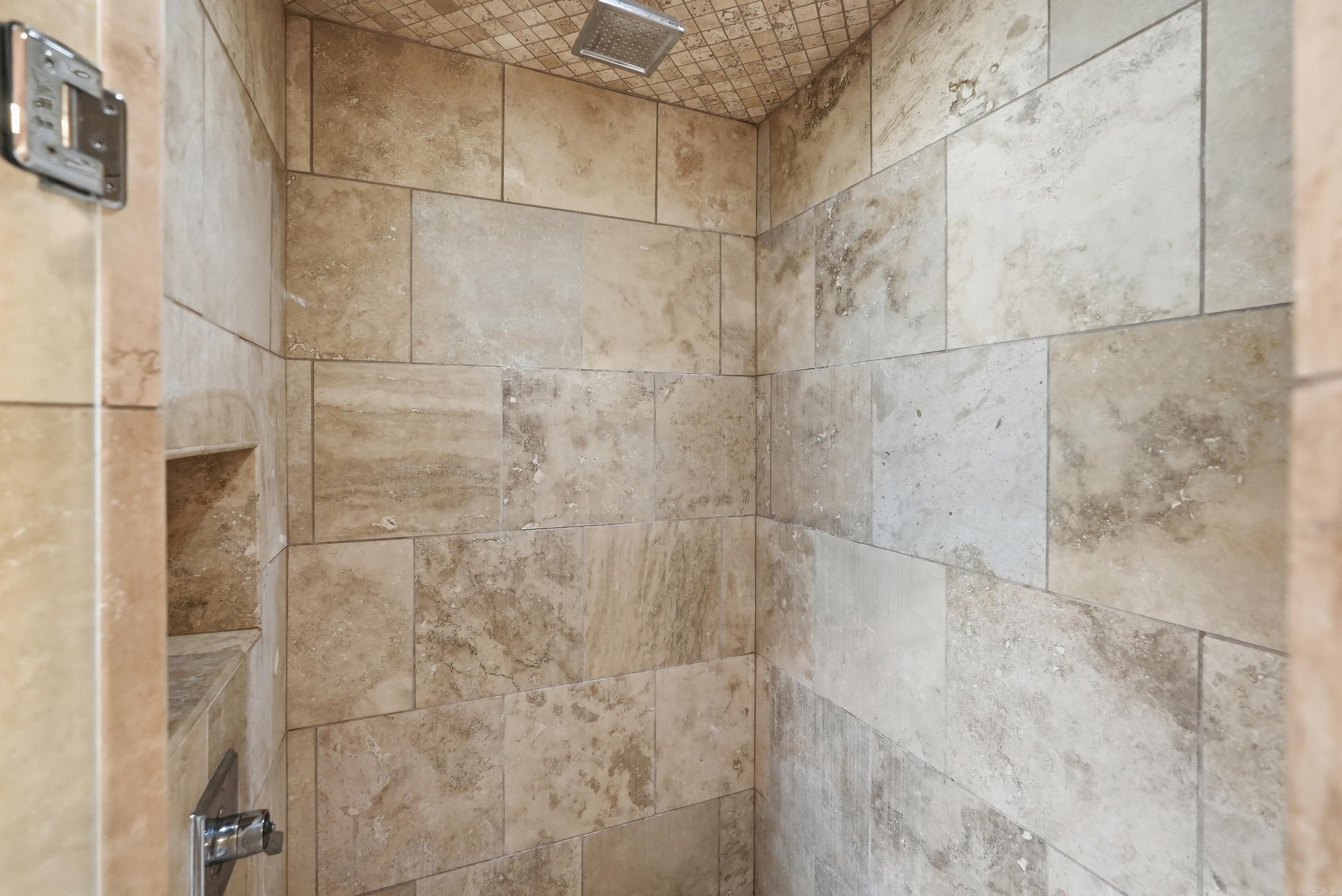 SPRING PARK - Residential