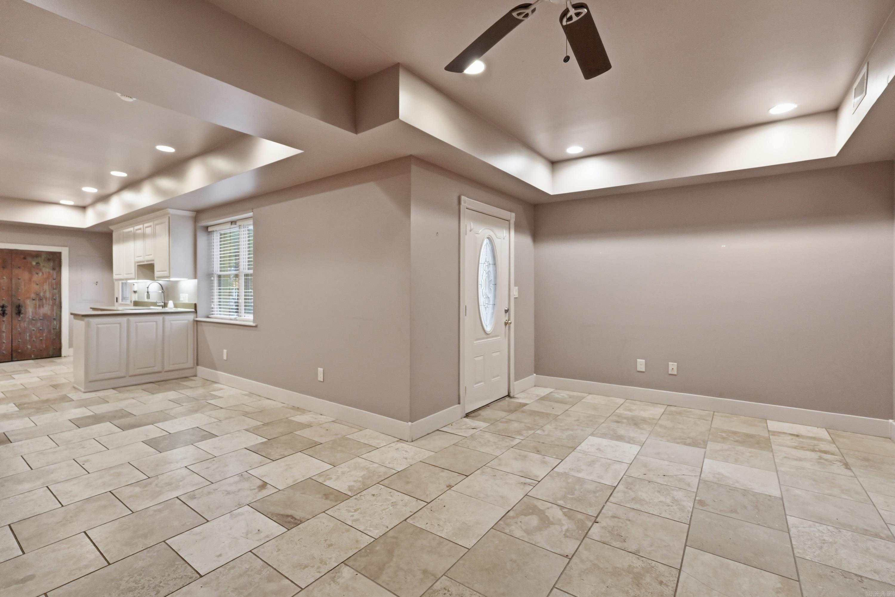 SPRING PARK - Residential