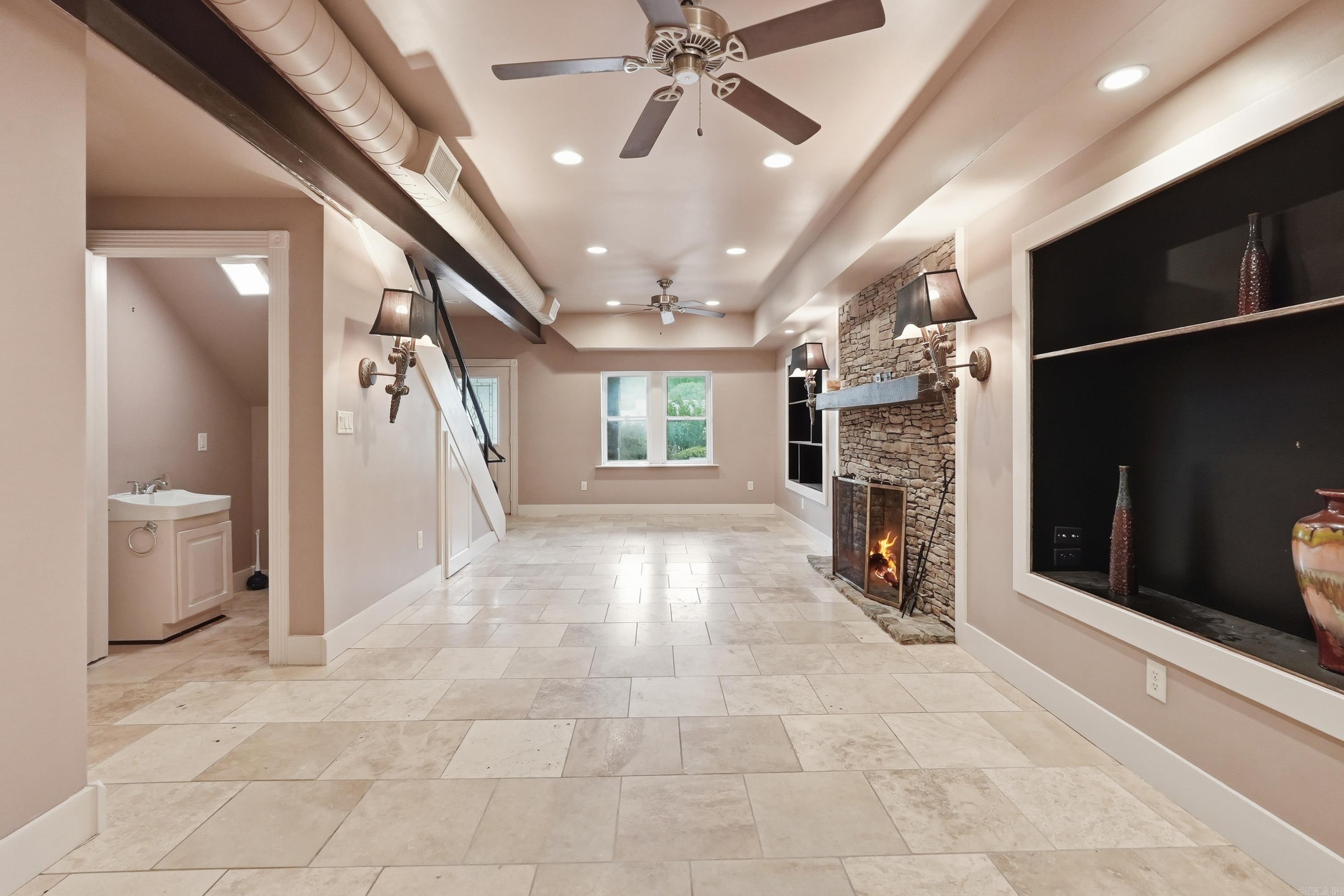 SPRING PARK - Residential