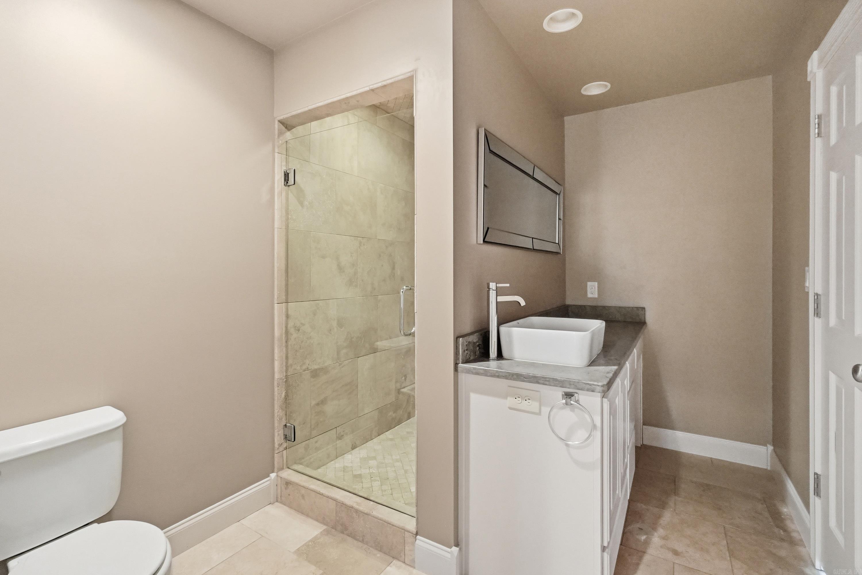 SPRING PARK - Residential