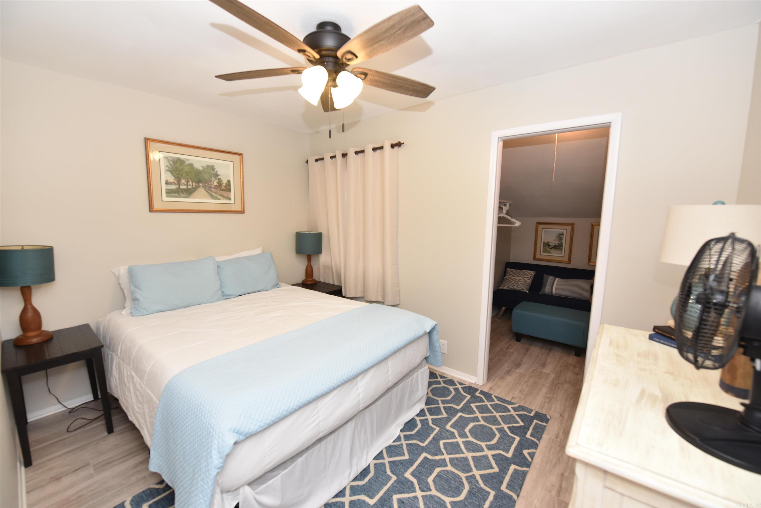 LAKEWOOD HILLS CONDO - Residential