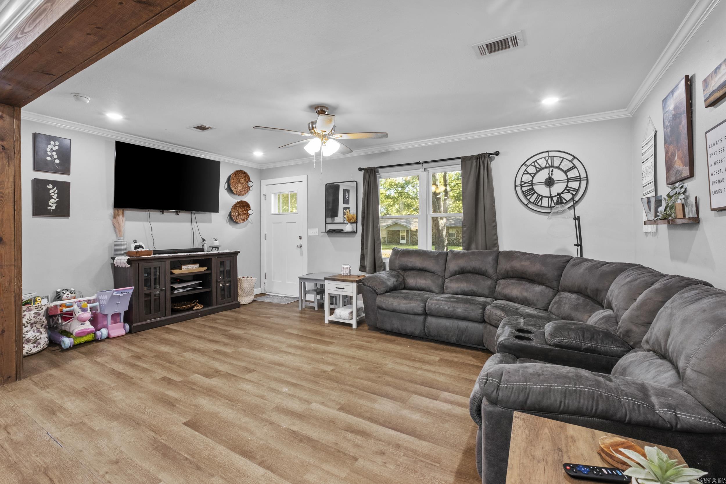 THOMAS ADD - Residential