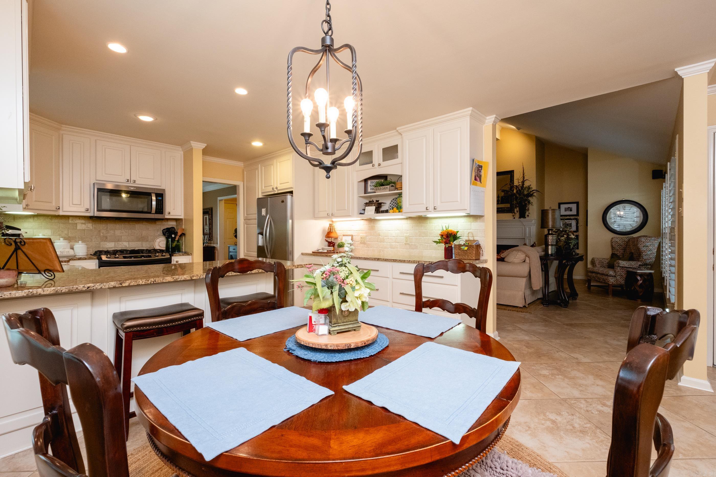 RAINWOOD COVE - Residential