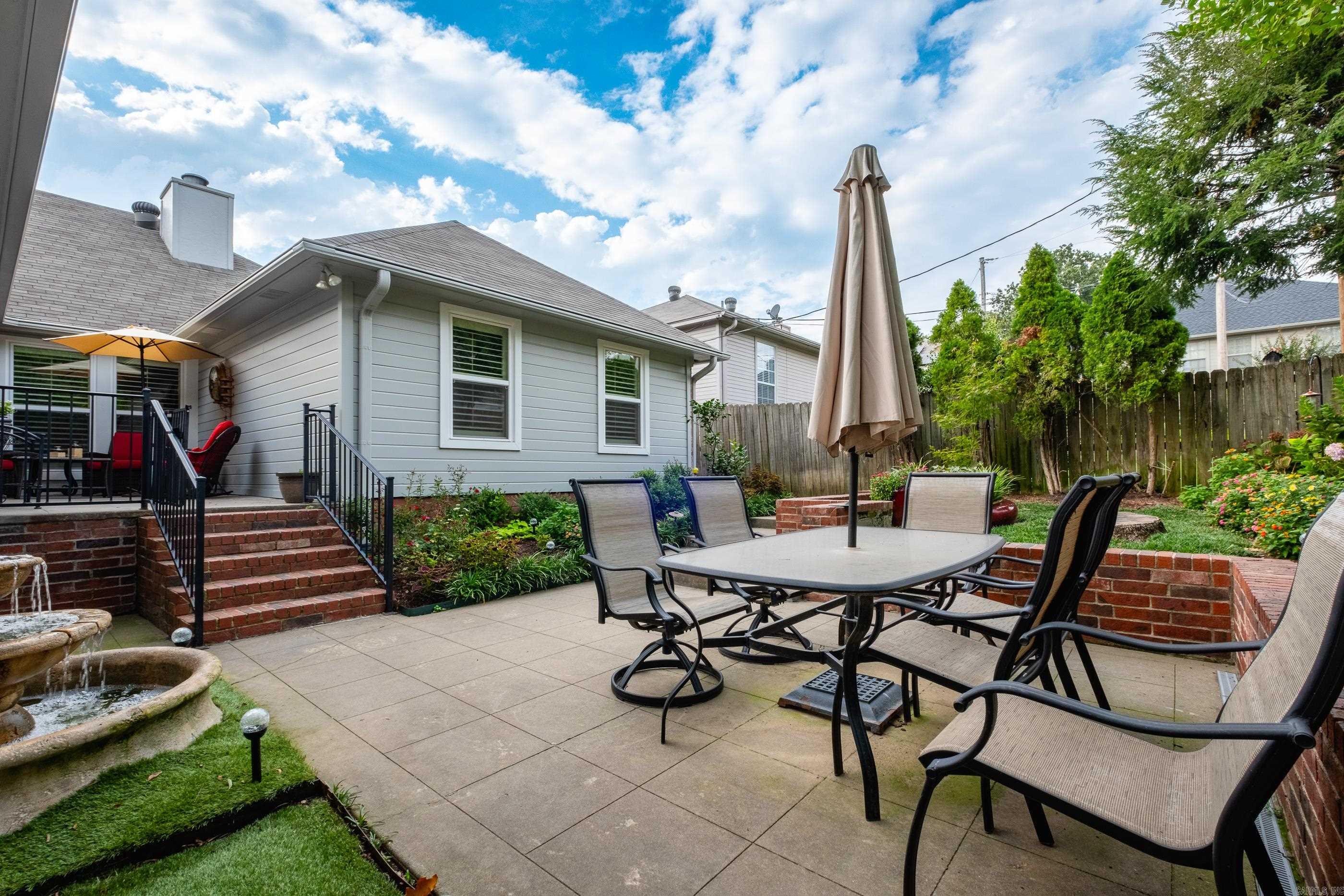 RAINWOOD COVE - Residential