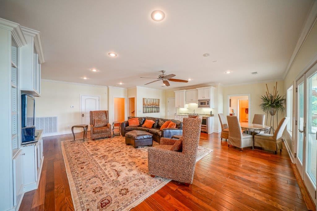 Diamond Bluff Estates - Residential