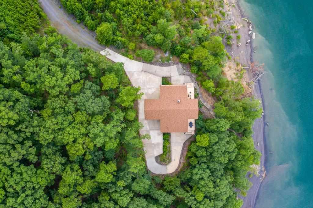 Diamond Bluff Estates - Residential