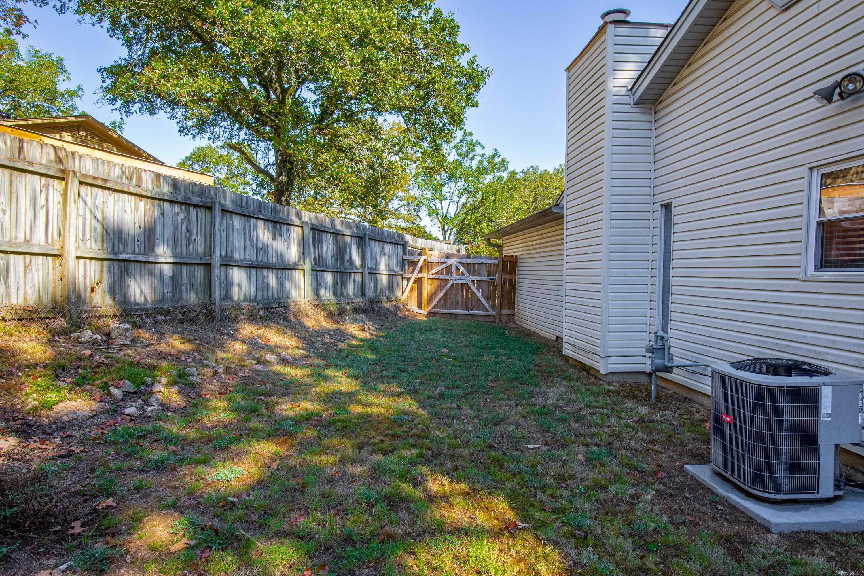 VERVACK HILLS - Residential