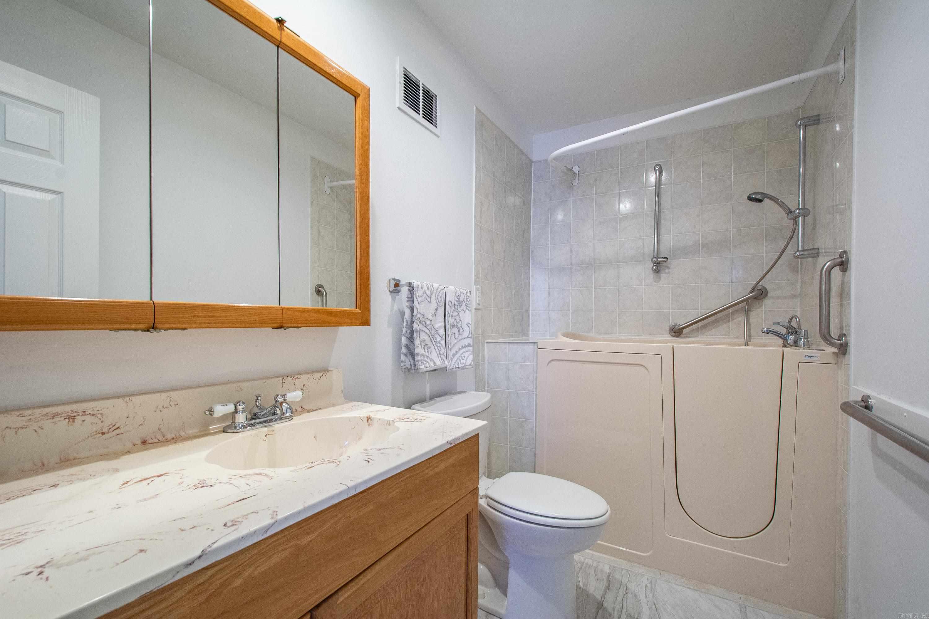 VERVACK HILLS - Residential