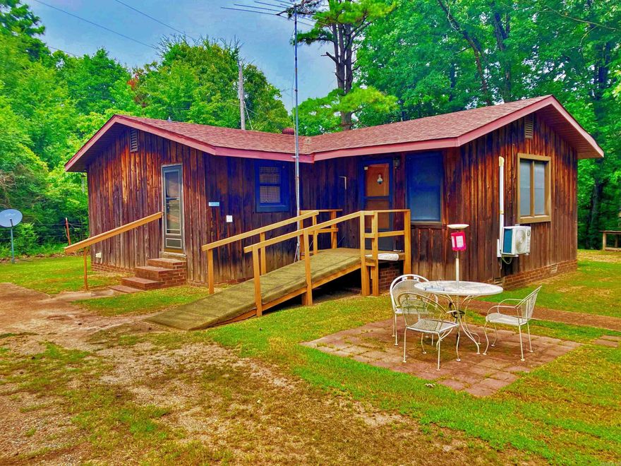 The coziest home for country living!! You can't beat this deal. Boasting its own private road just minutes away from town you can have the perfect balance of serenity and society.