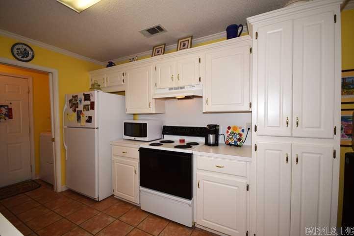 Shaded Oaks - Residential