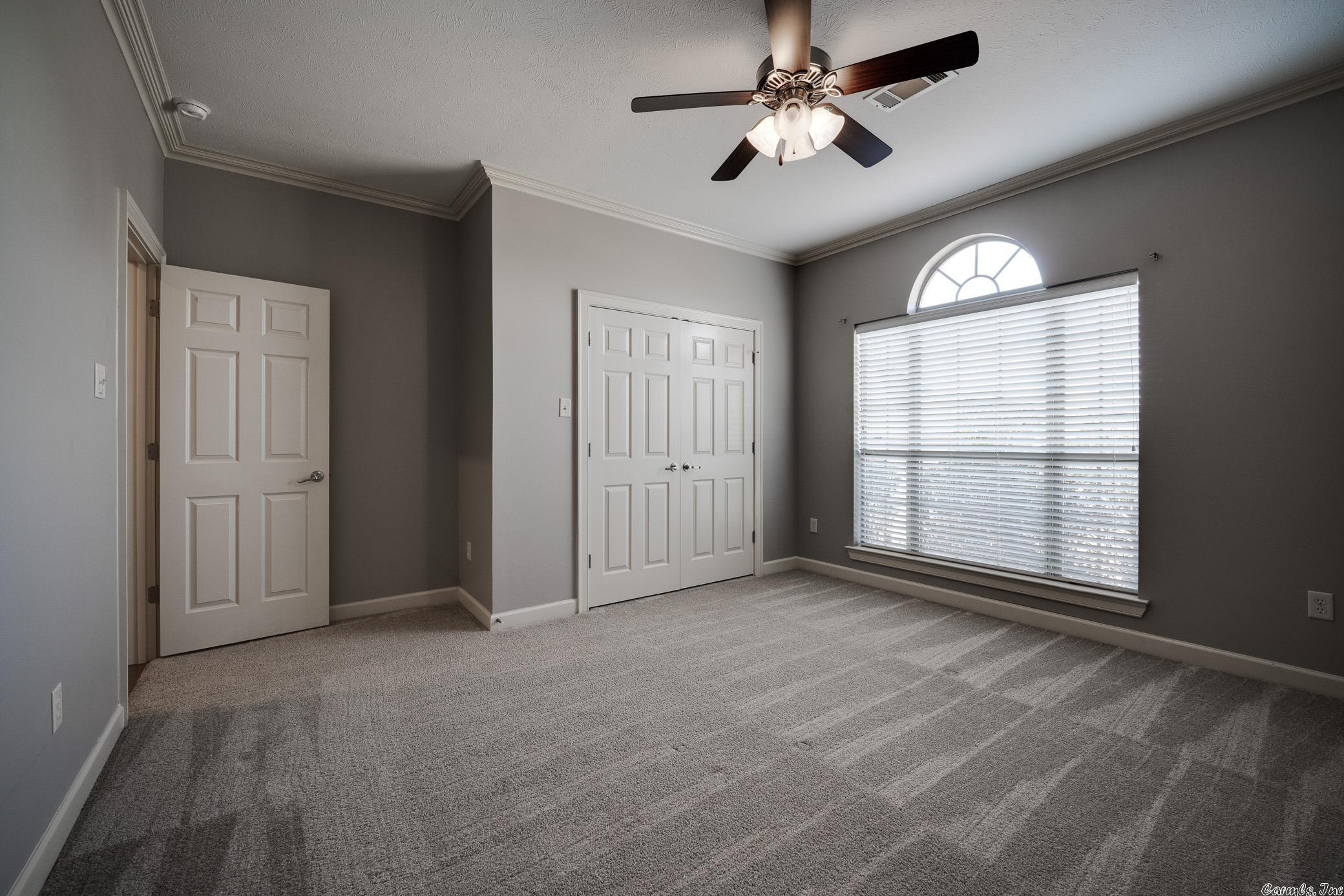 SOUTH WIND - Residential