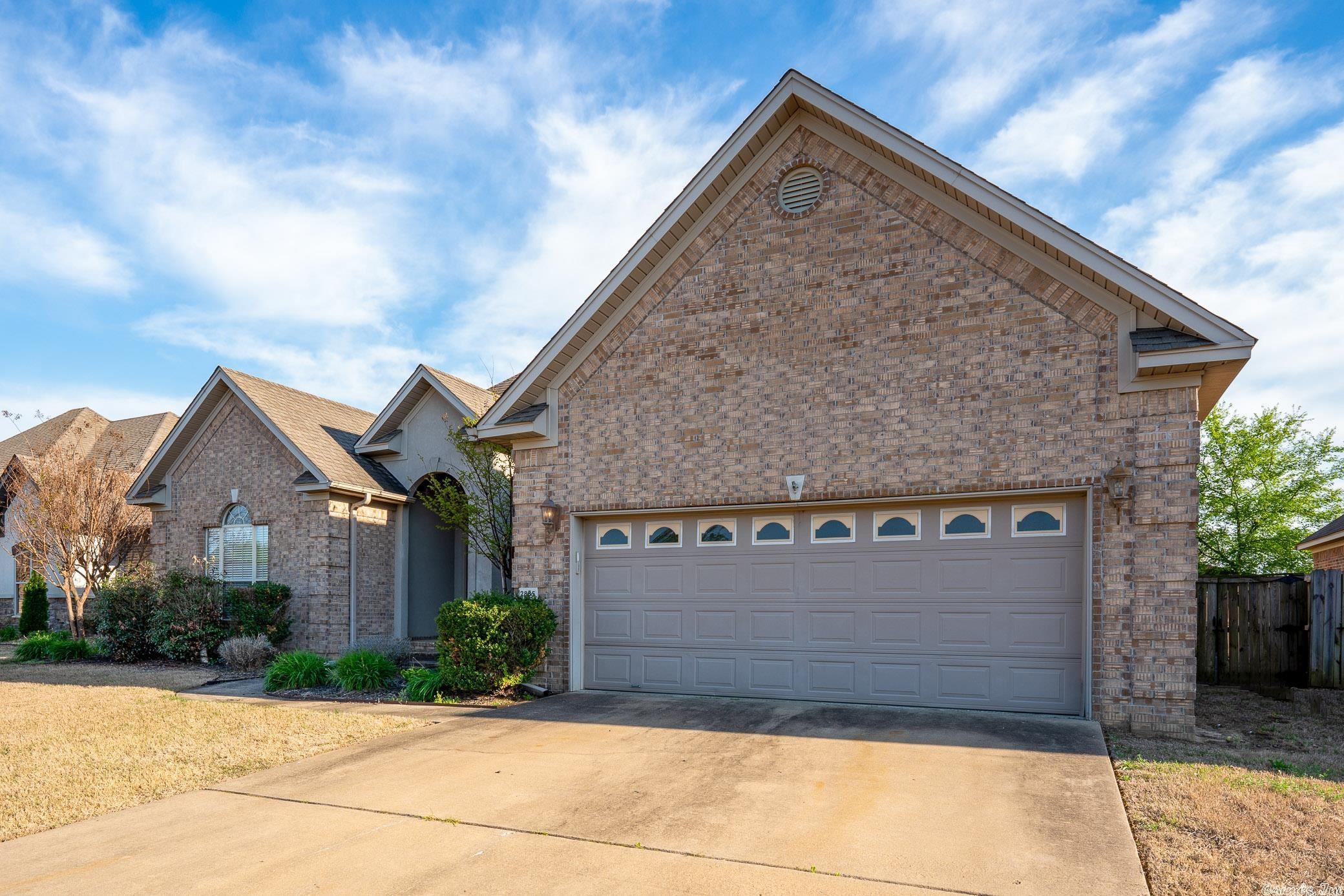 SOUTH WIND - Residential