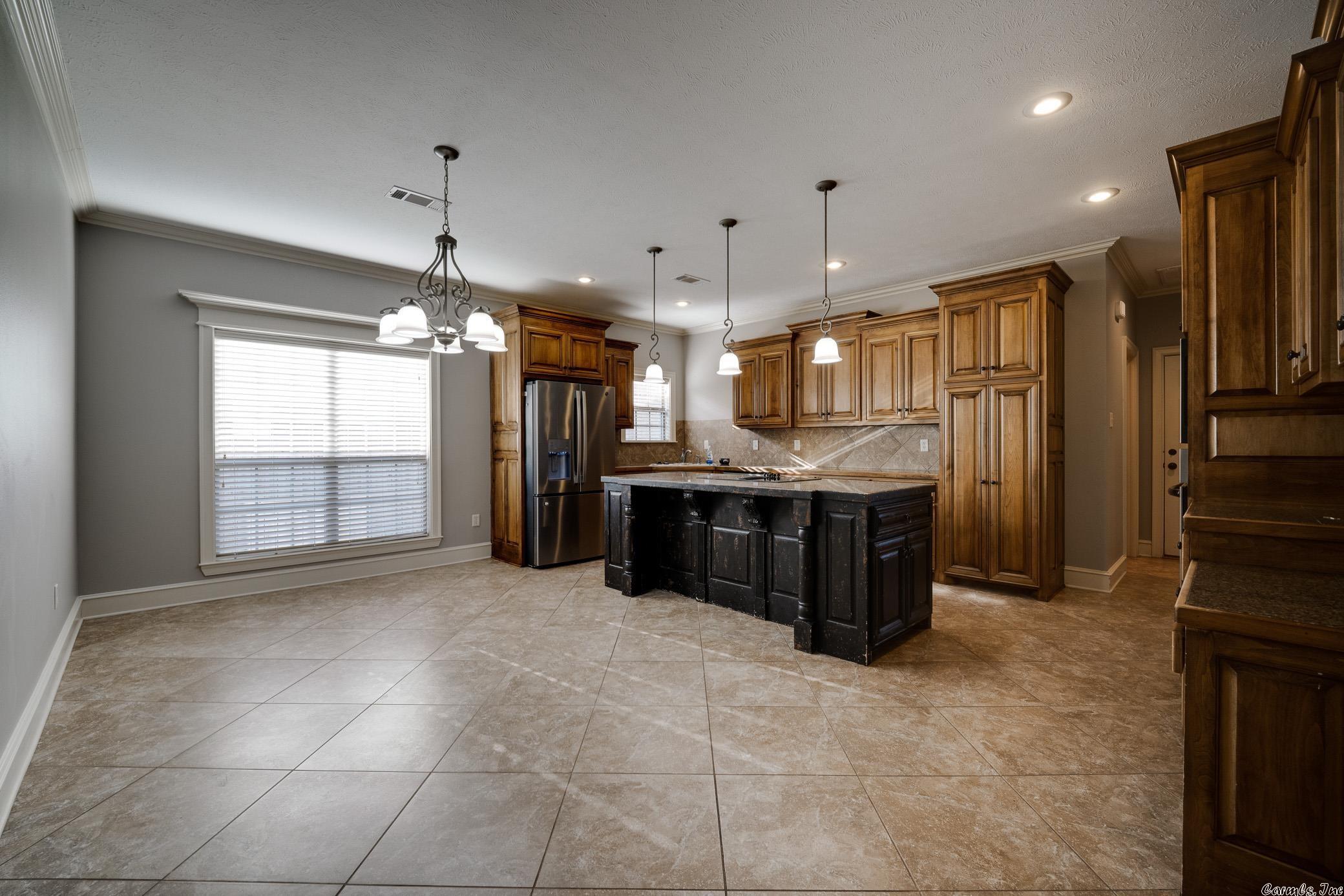 SOUTH WIND - Residential