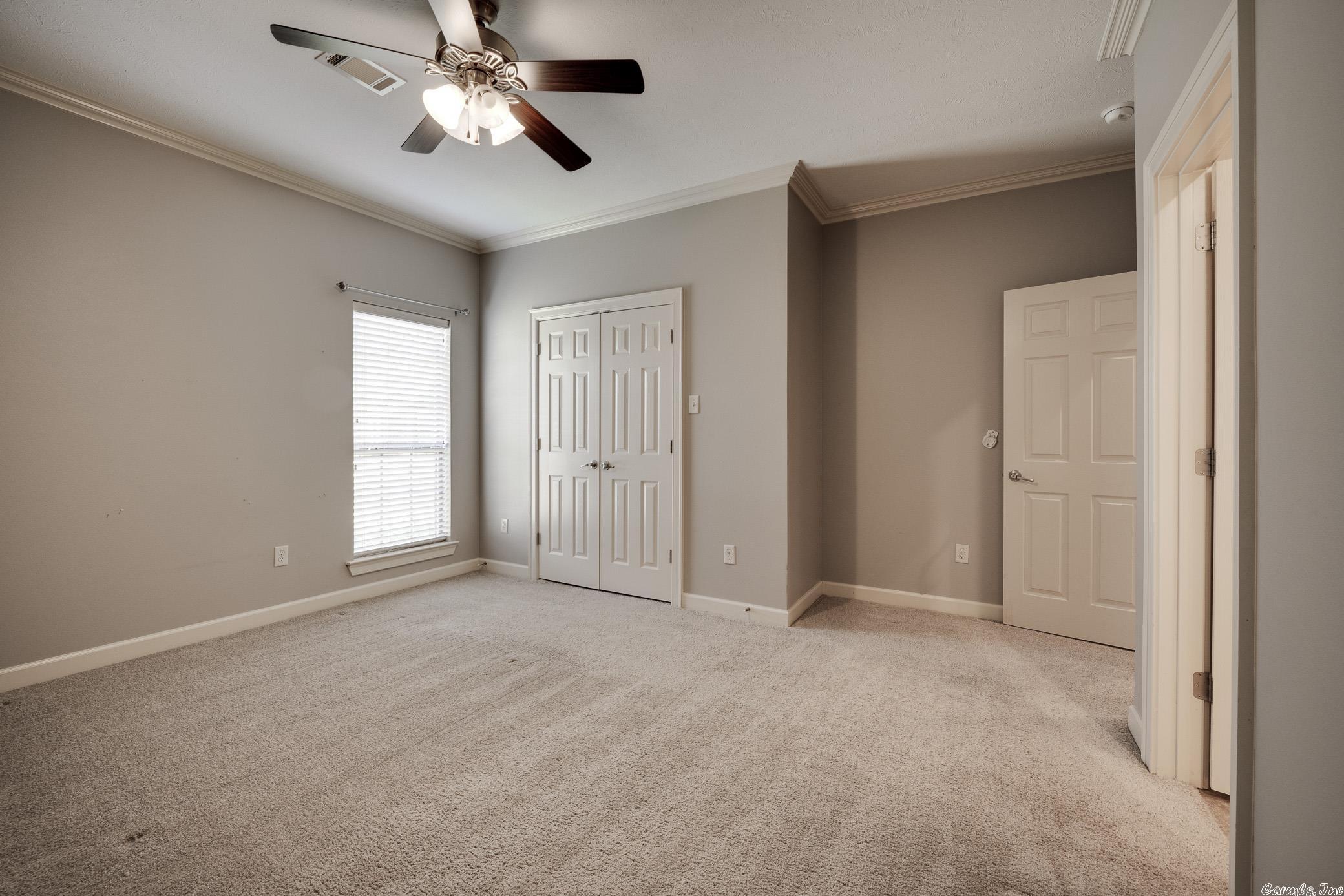 SOUTH WIND - Residential