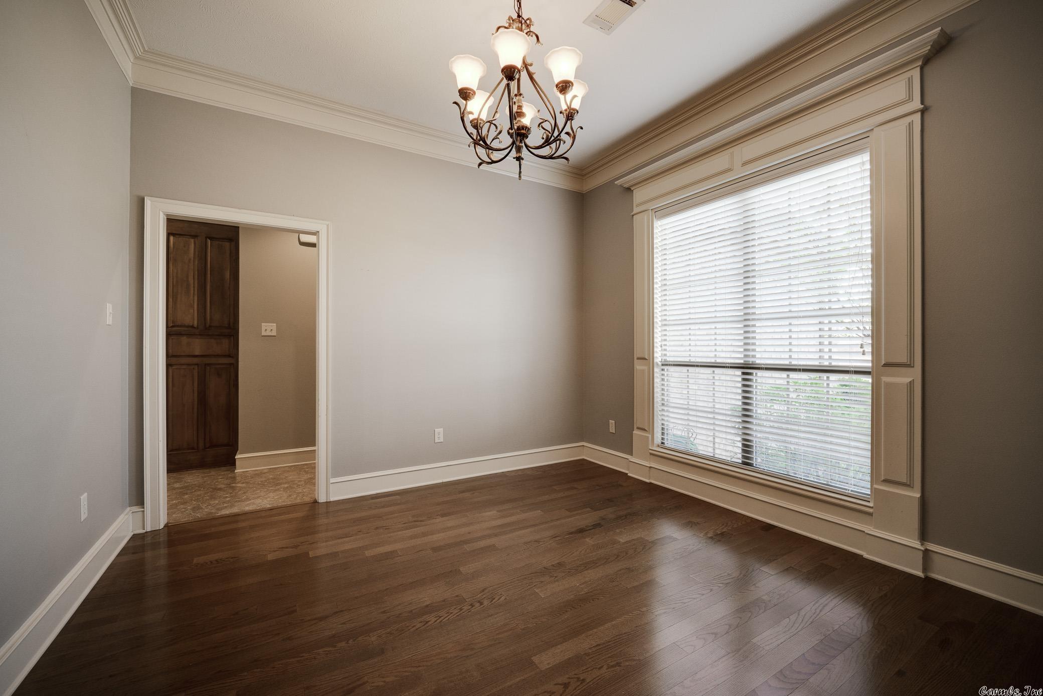 SOUTH WIND - Residential