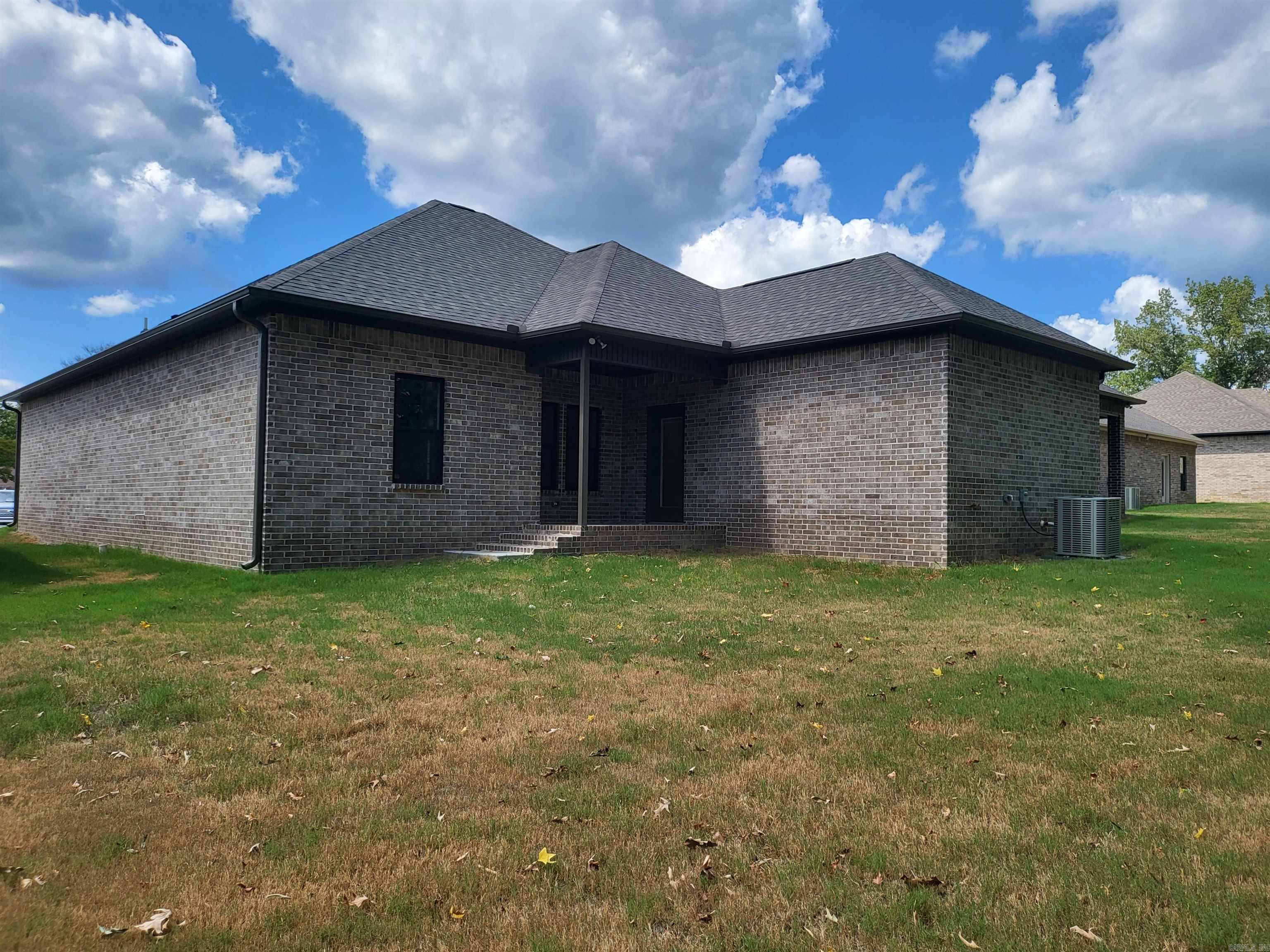 BROWN ADD TO JACK - Residential