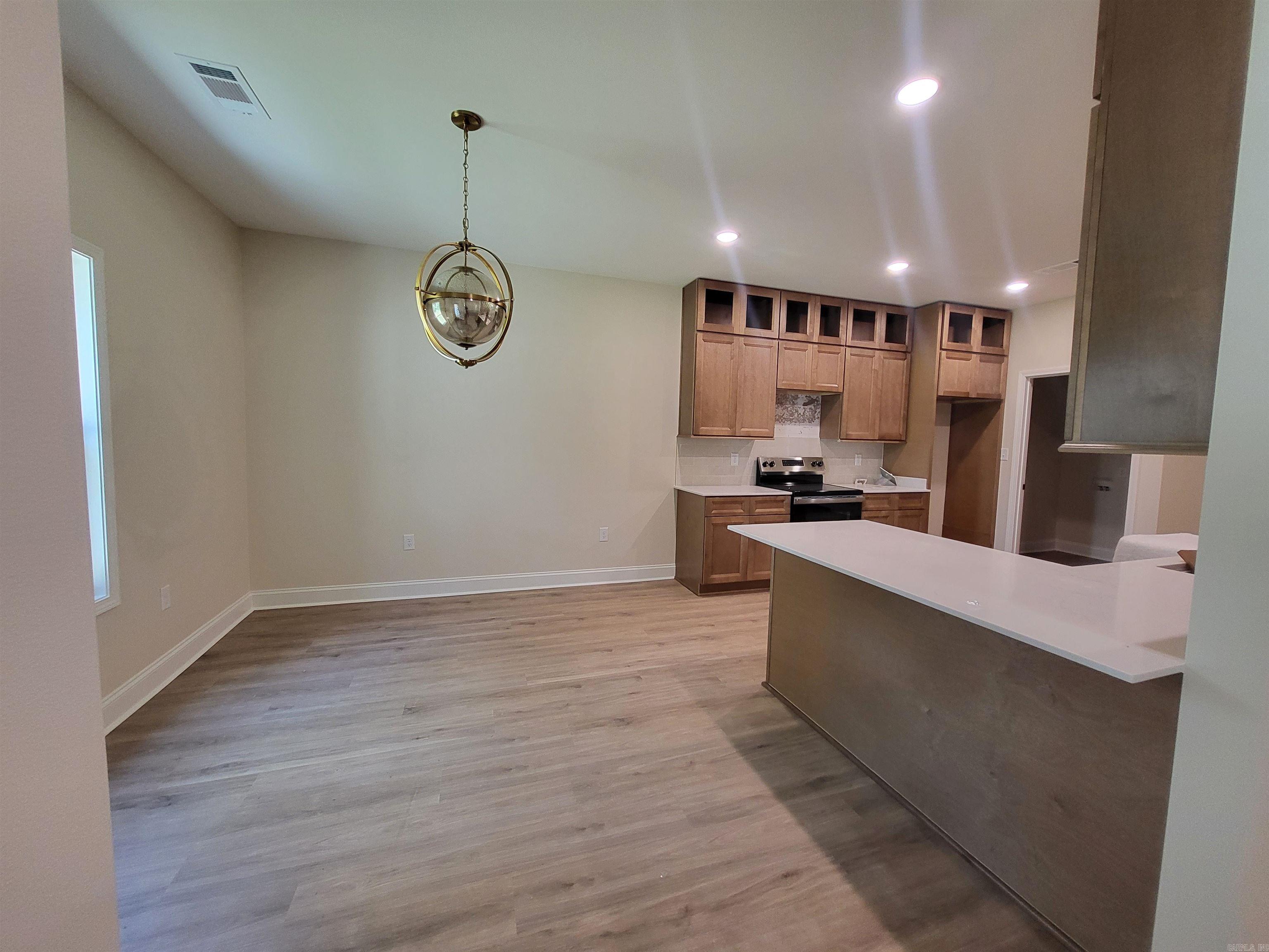 BROWN ADD TO JACK - Residential