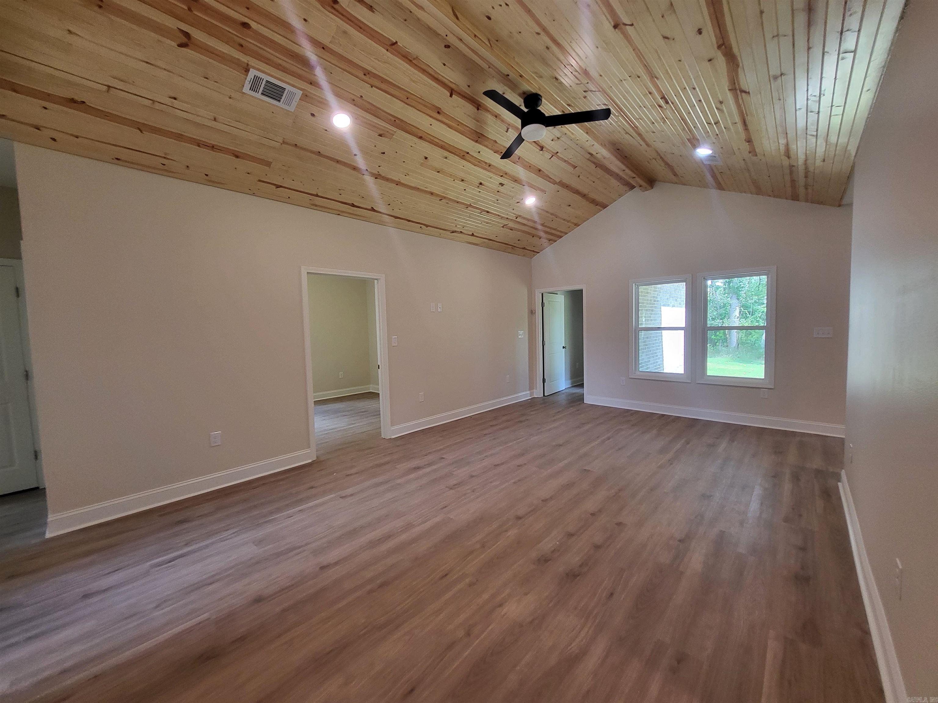 BROWN ADD TO JACK - Residential