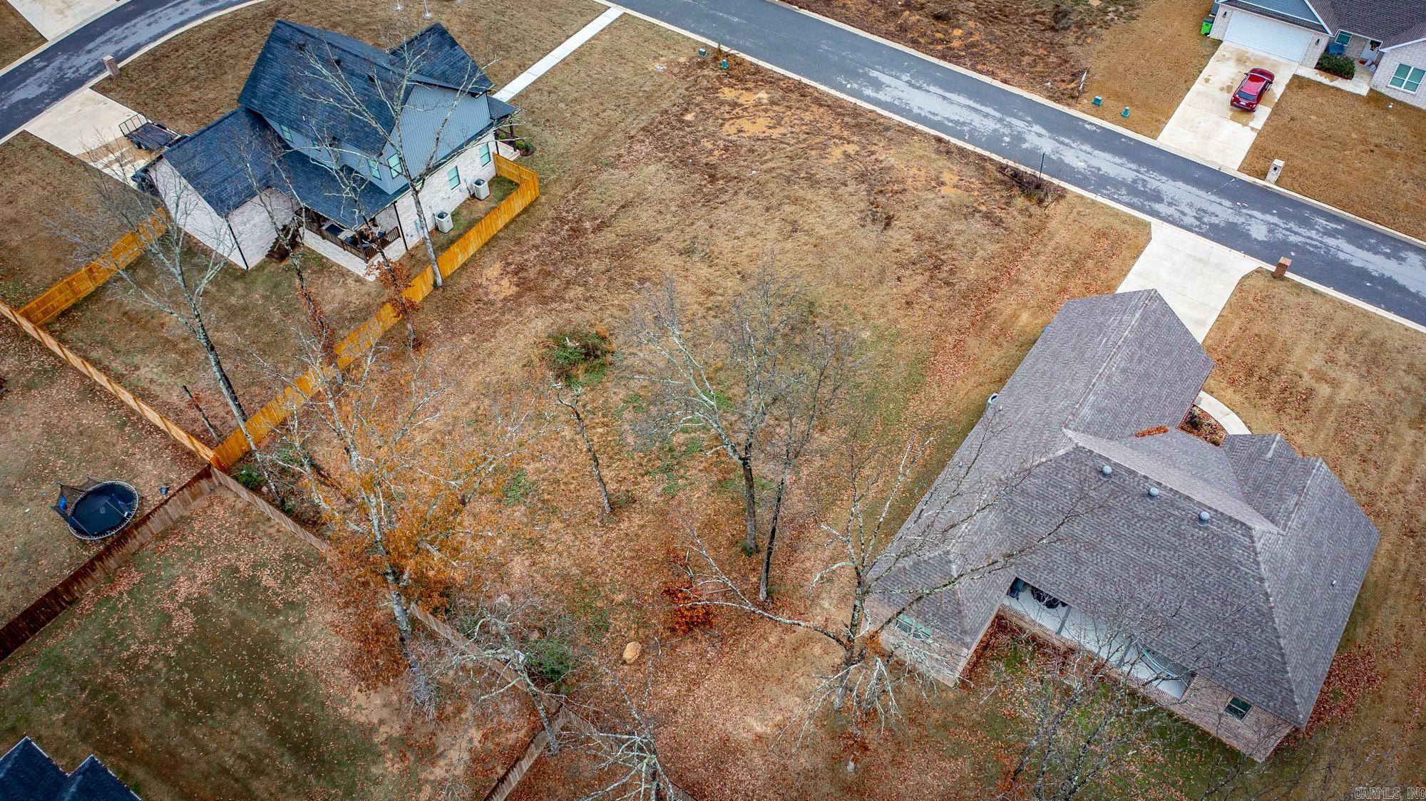 HIDDEN VALLEY ESTATES - Land