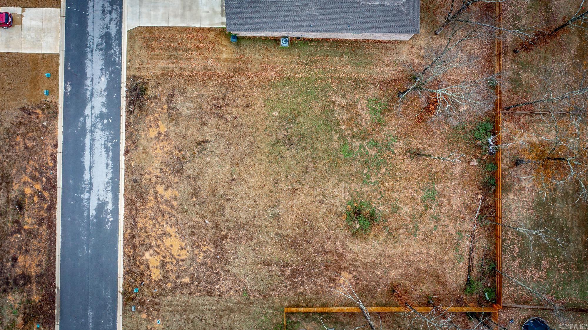 HIDDEN VALLEY ESTATES - Land