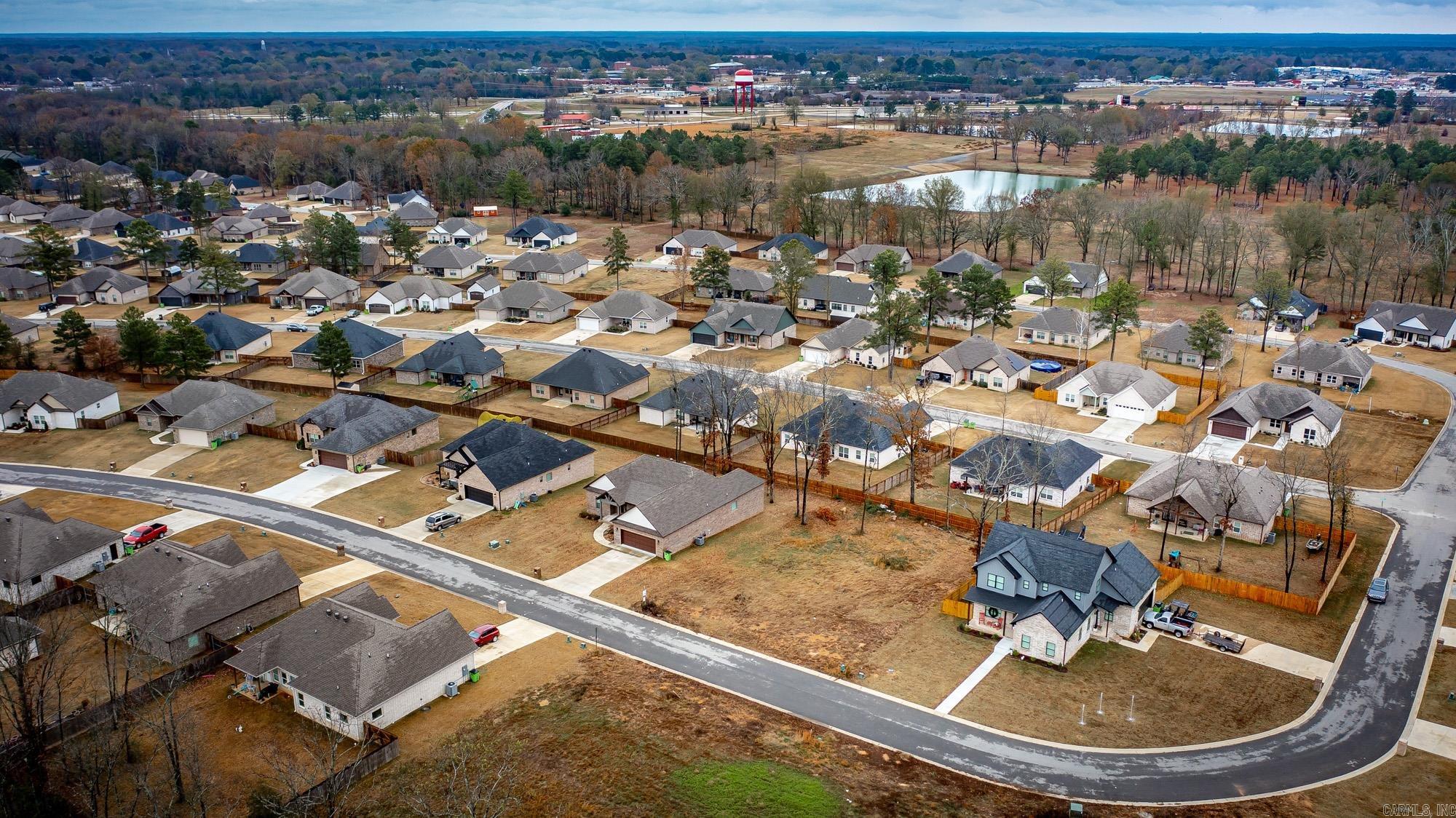 HIDDEN VALLEY ESTATES - Land