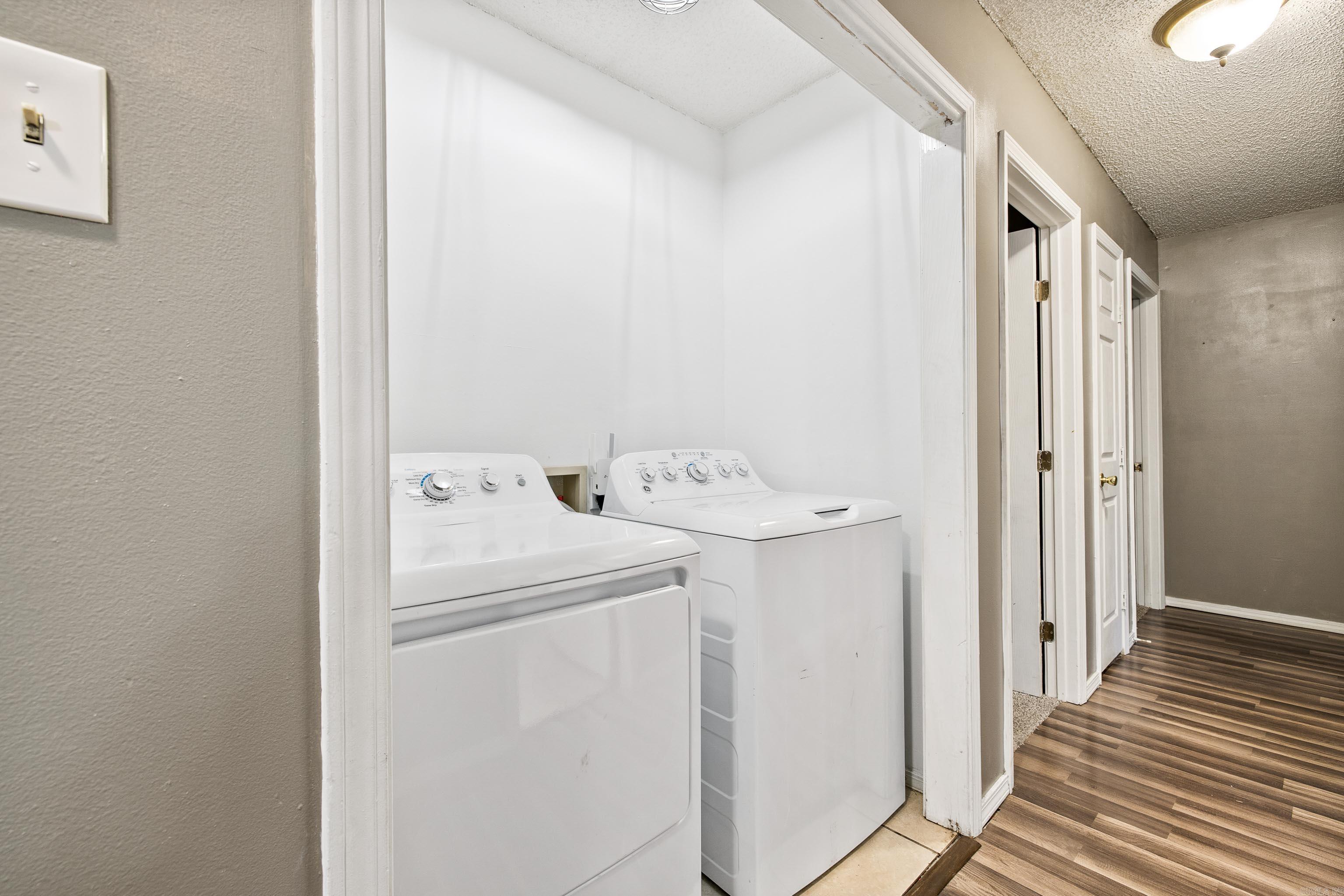 EAGLE POINT - Residential