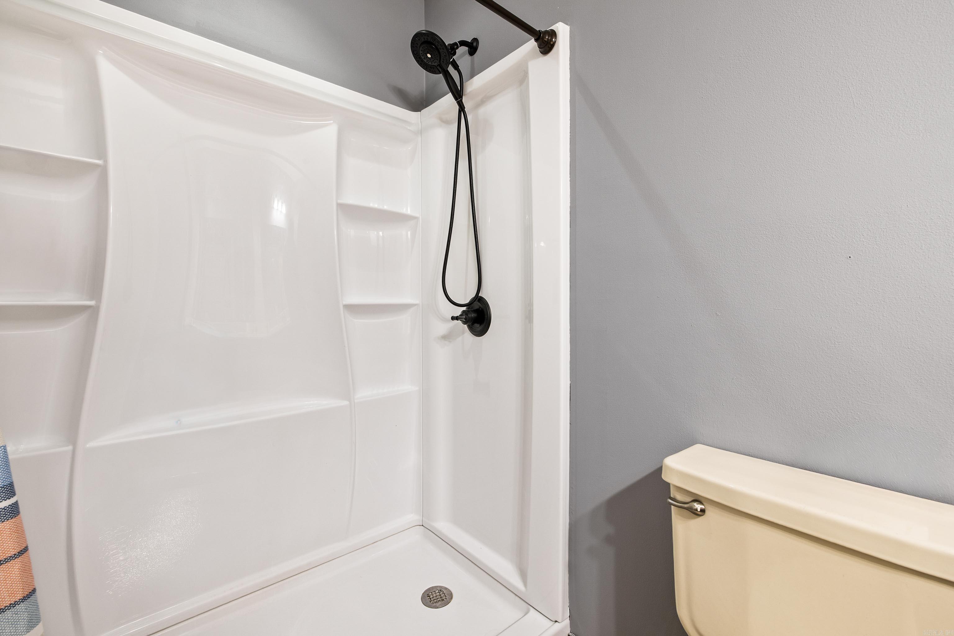 EAGLE POINT - Residential