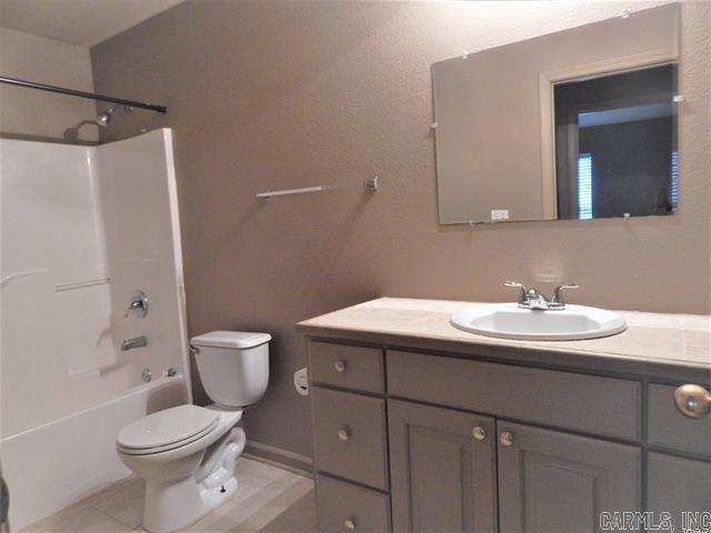 Wisteria Vineyard - Residential Lease