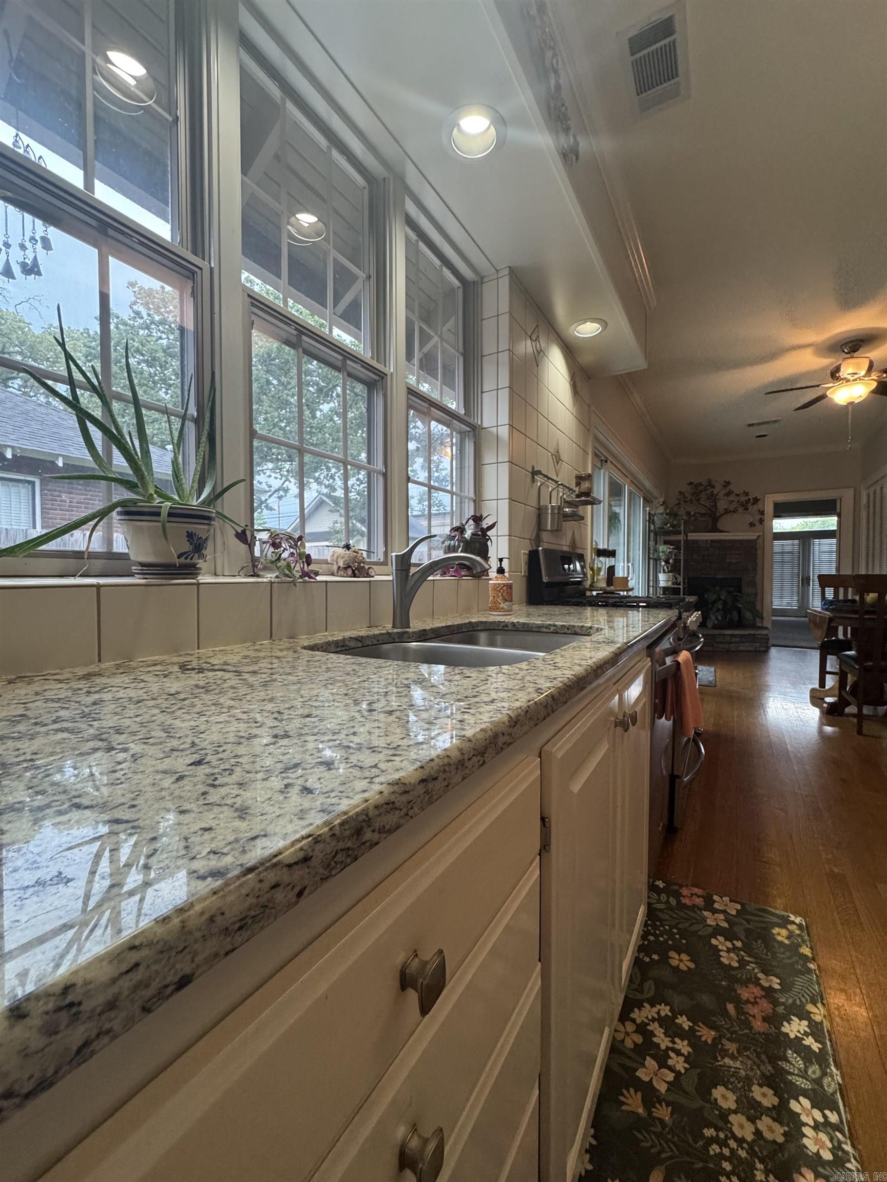 PARK HILL - Residential