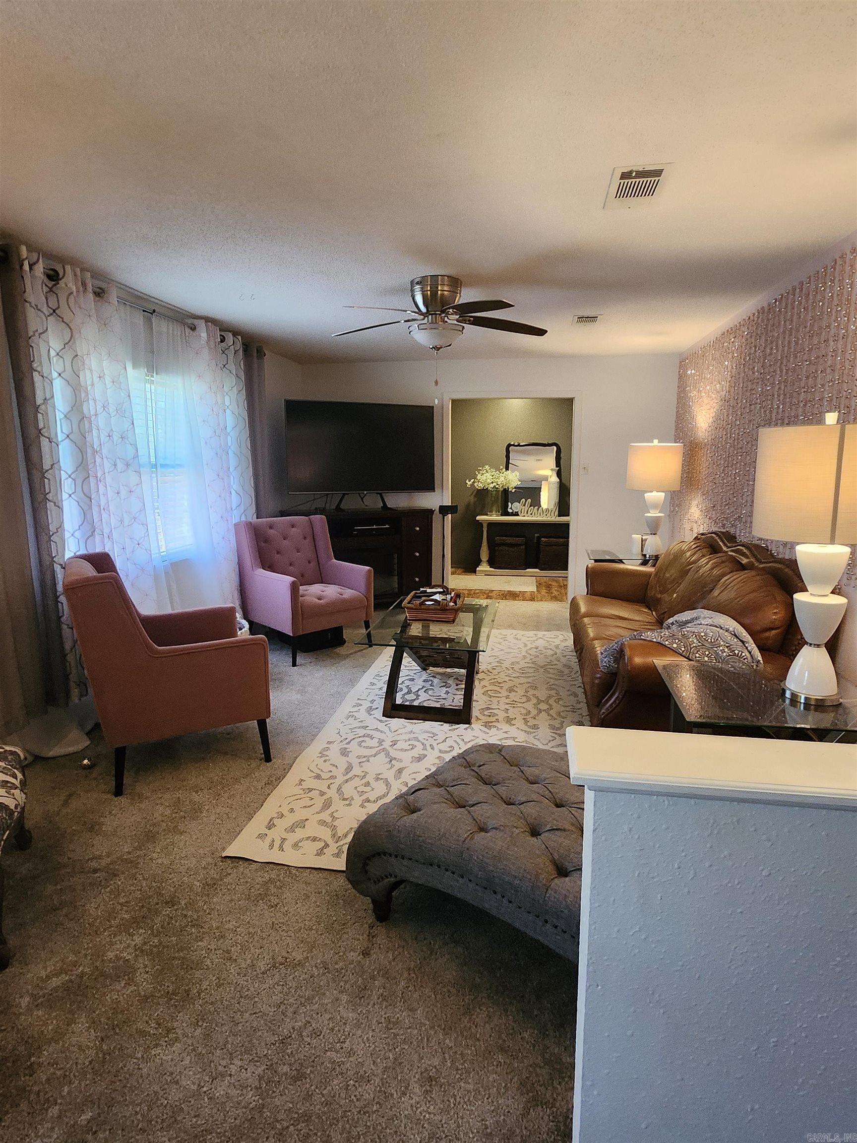 WESTERN HILLS ADD - Residential