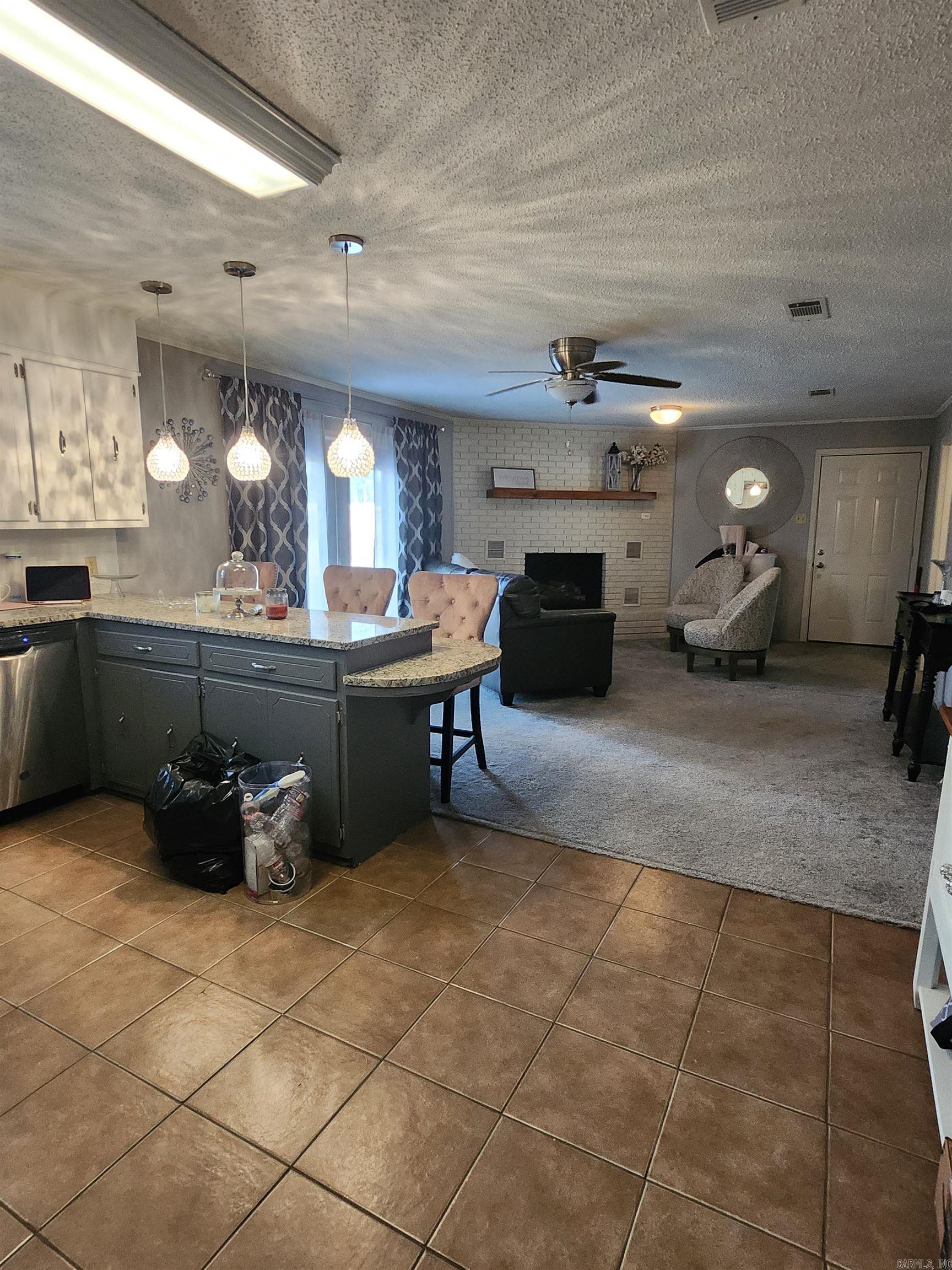 WESTERN HILLS ADD - Residential