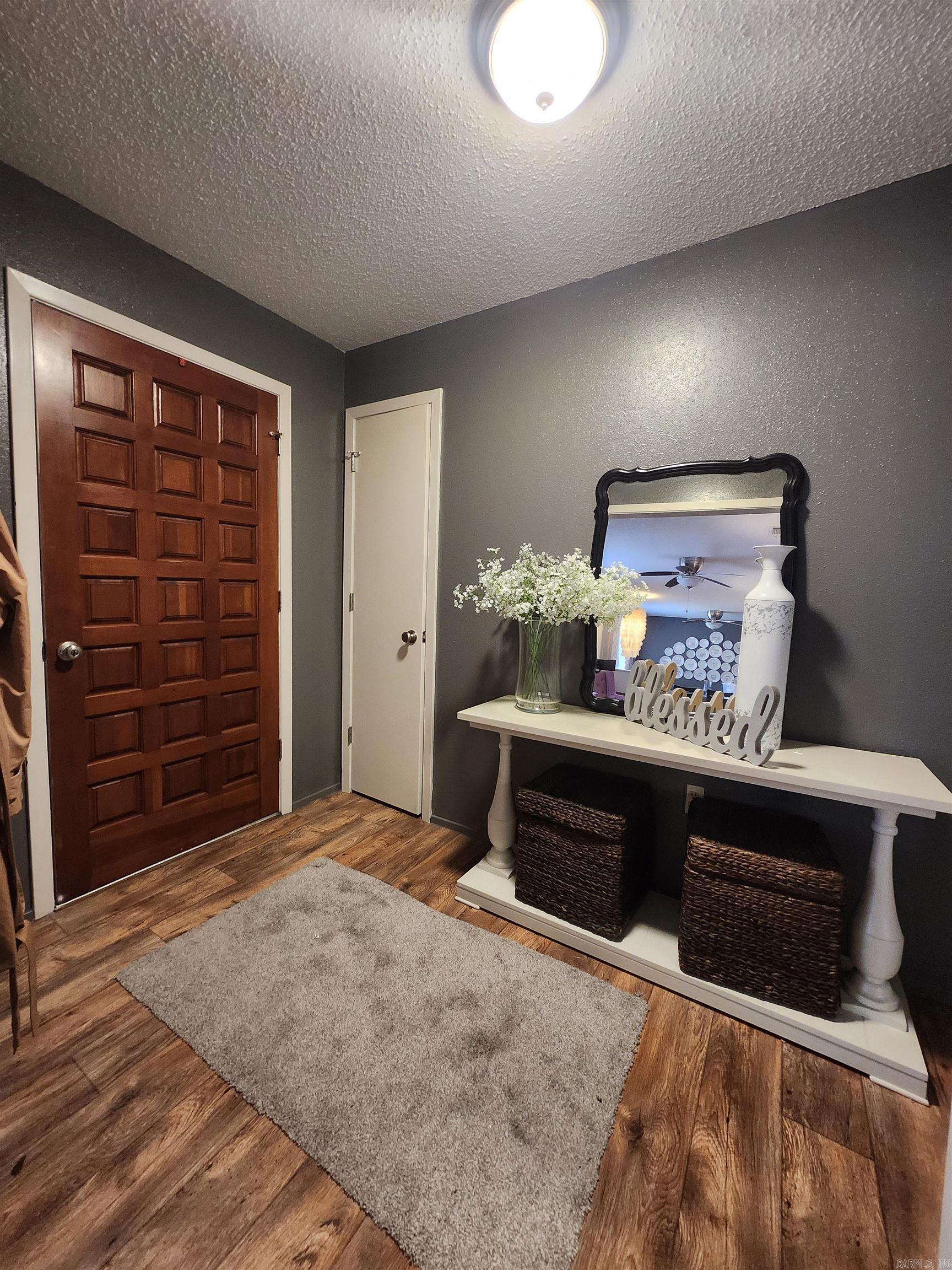 WESTERN HILLS ADD - Residential