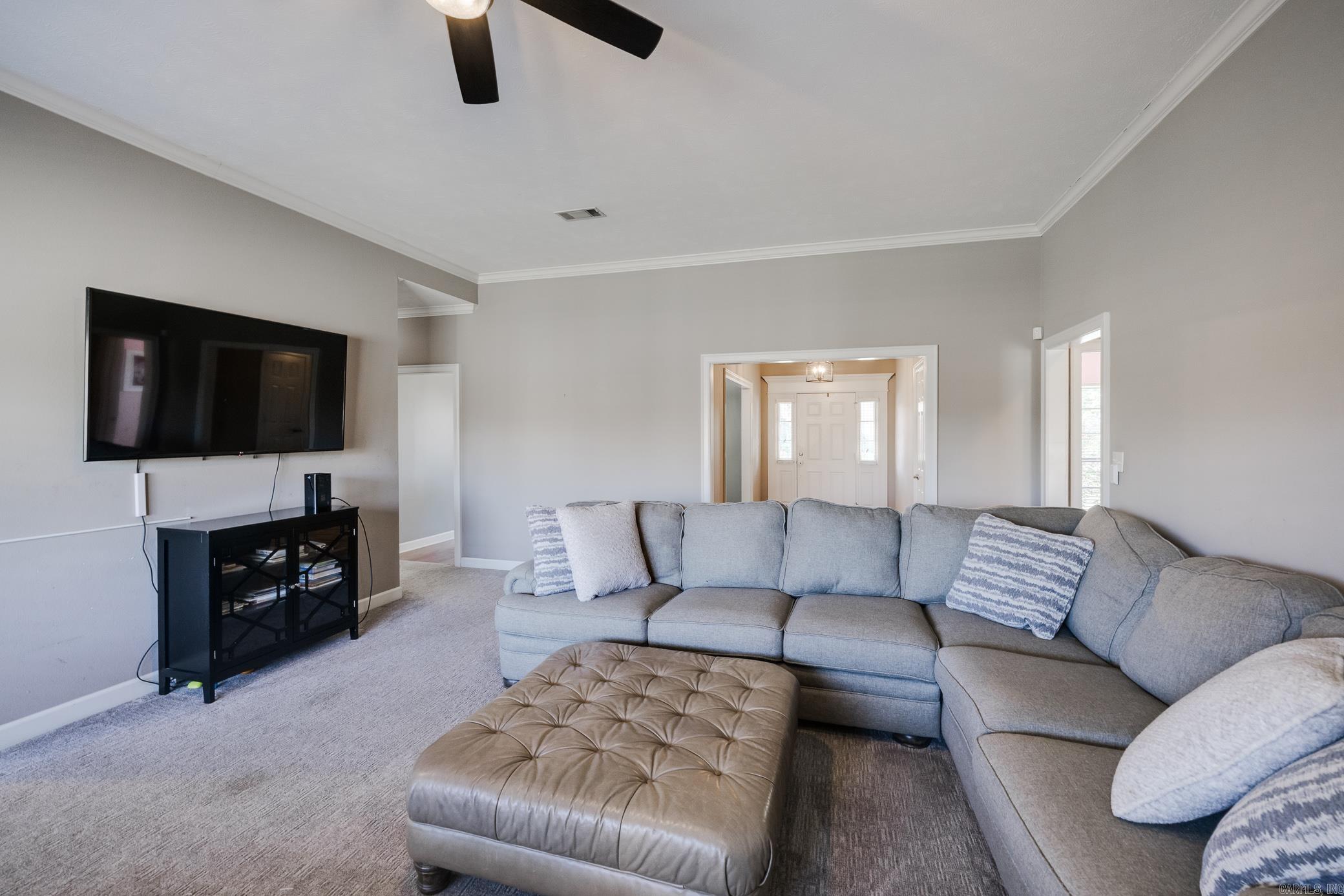 SOUTH WIND - Residential